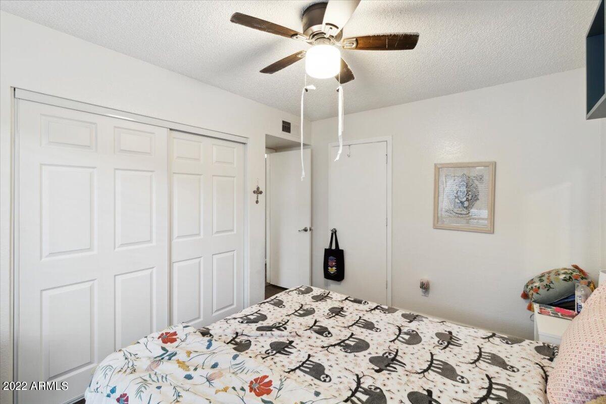 2845 E BECK Lane Unit: 3