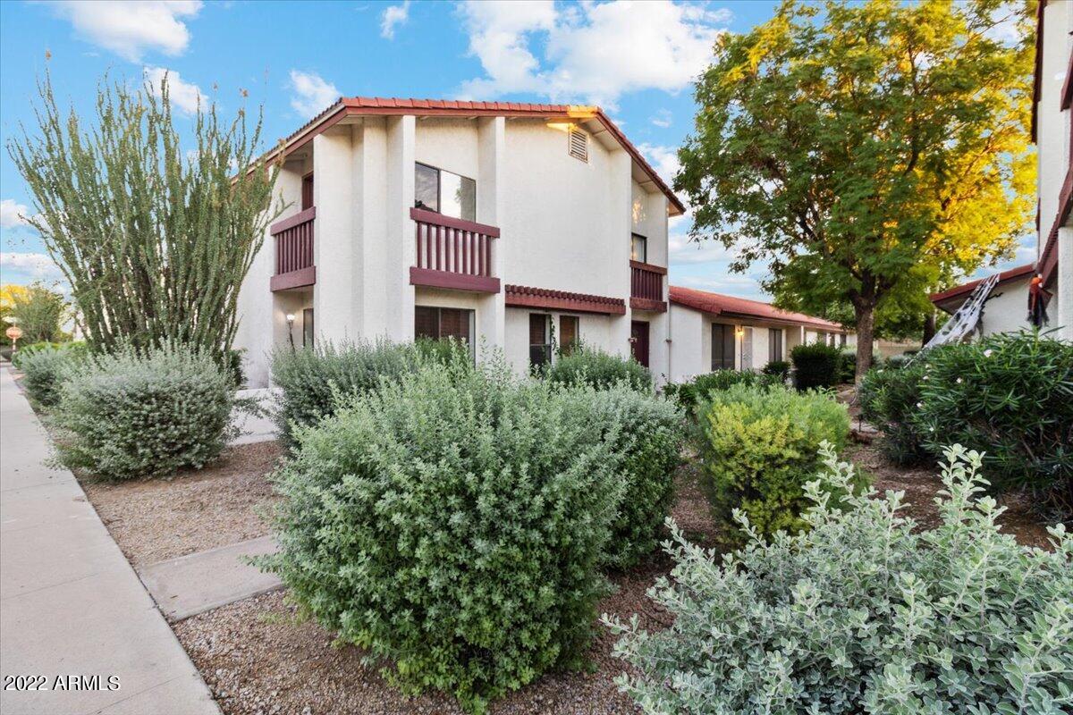 2845 E BECK Lane Unit: 3