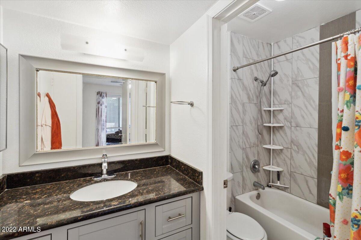 2845 E BECK Lane Unit: 3