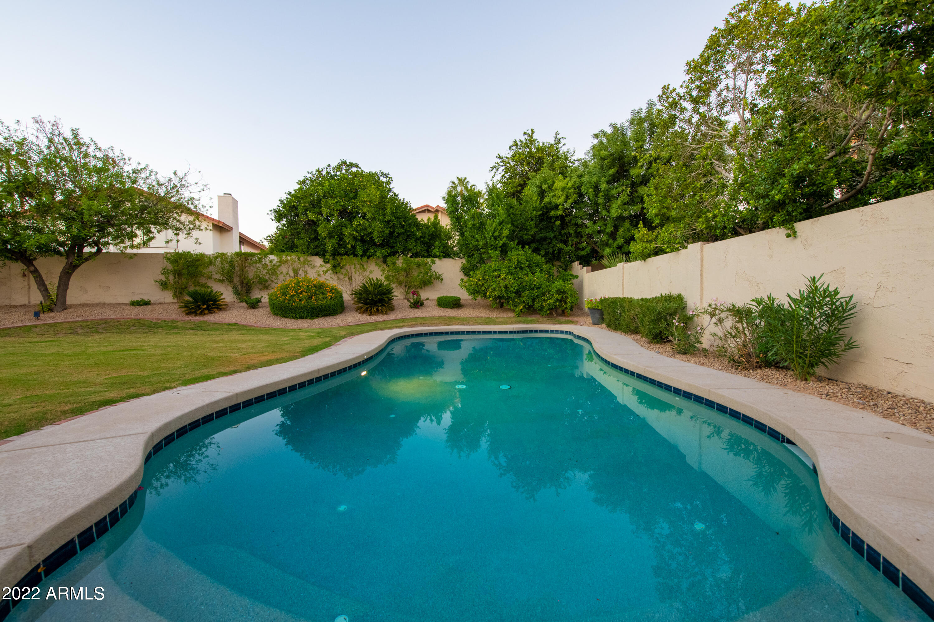 9034 E CAMINO DEL SANTO --
