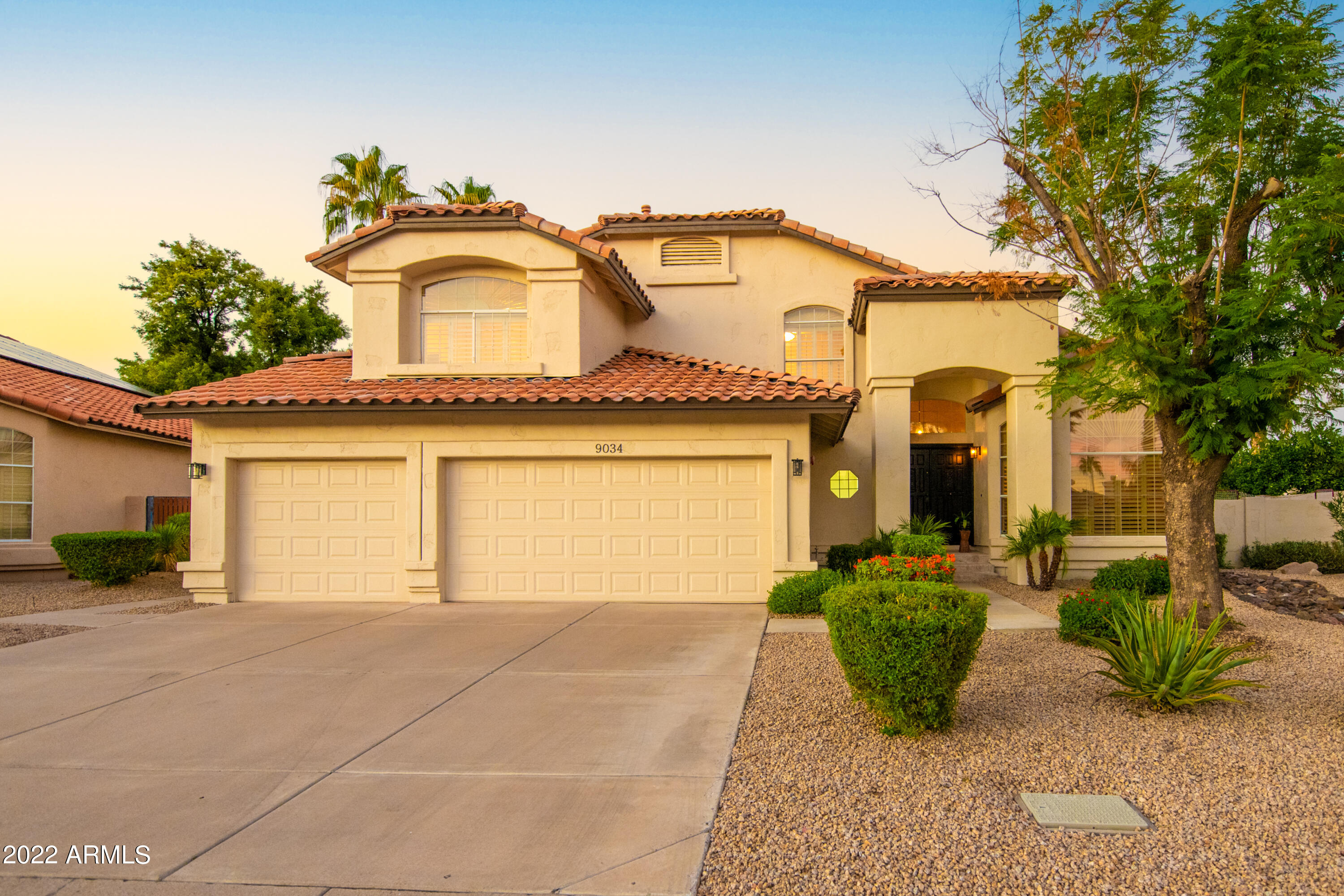 9034 E CAMINO DEL SANTO --