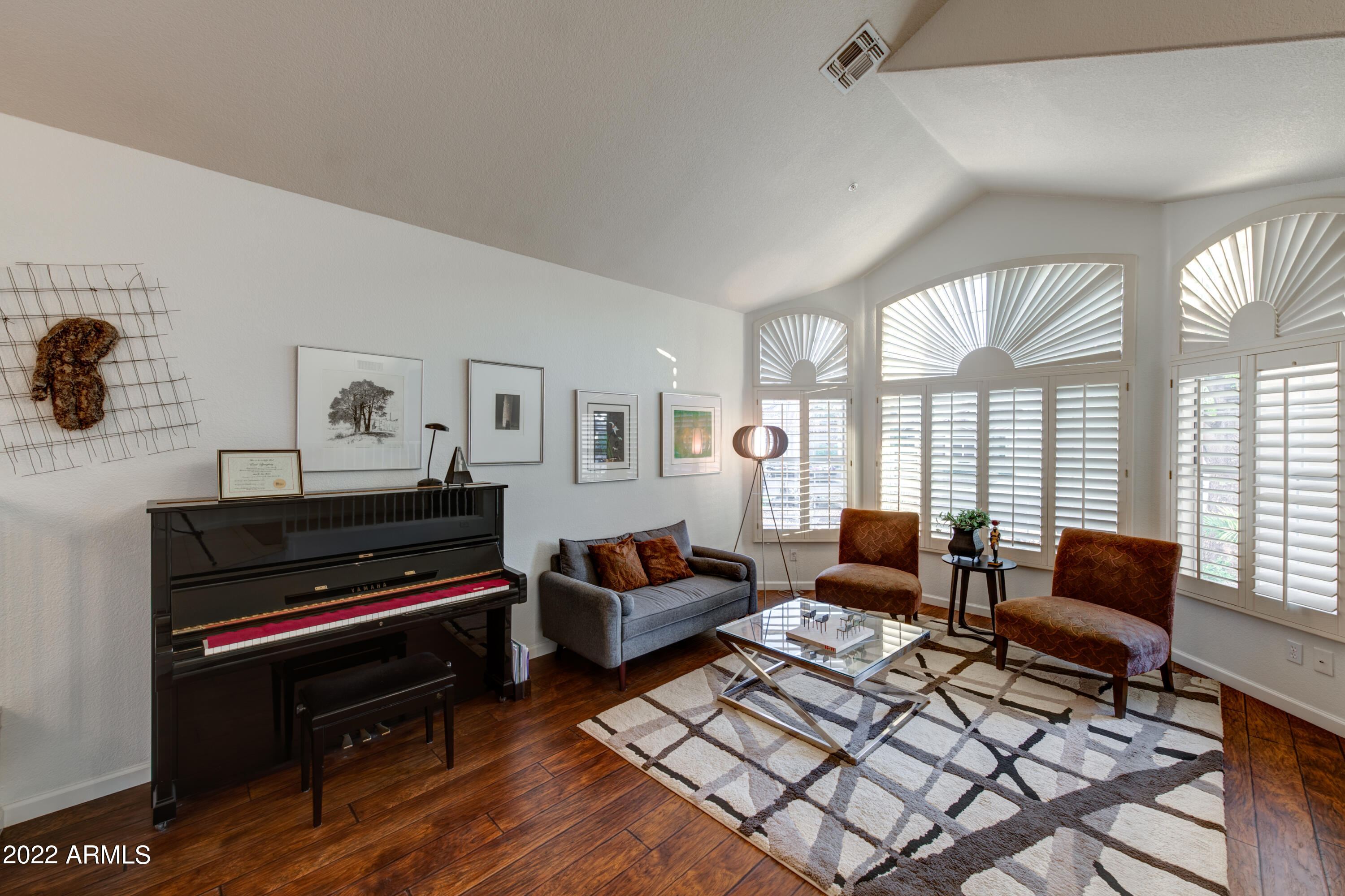 9034 E CAMINO DEL SANTO --