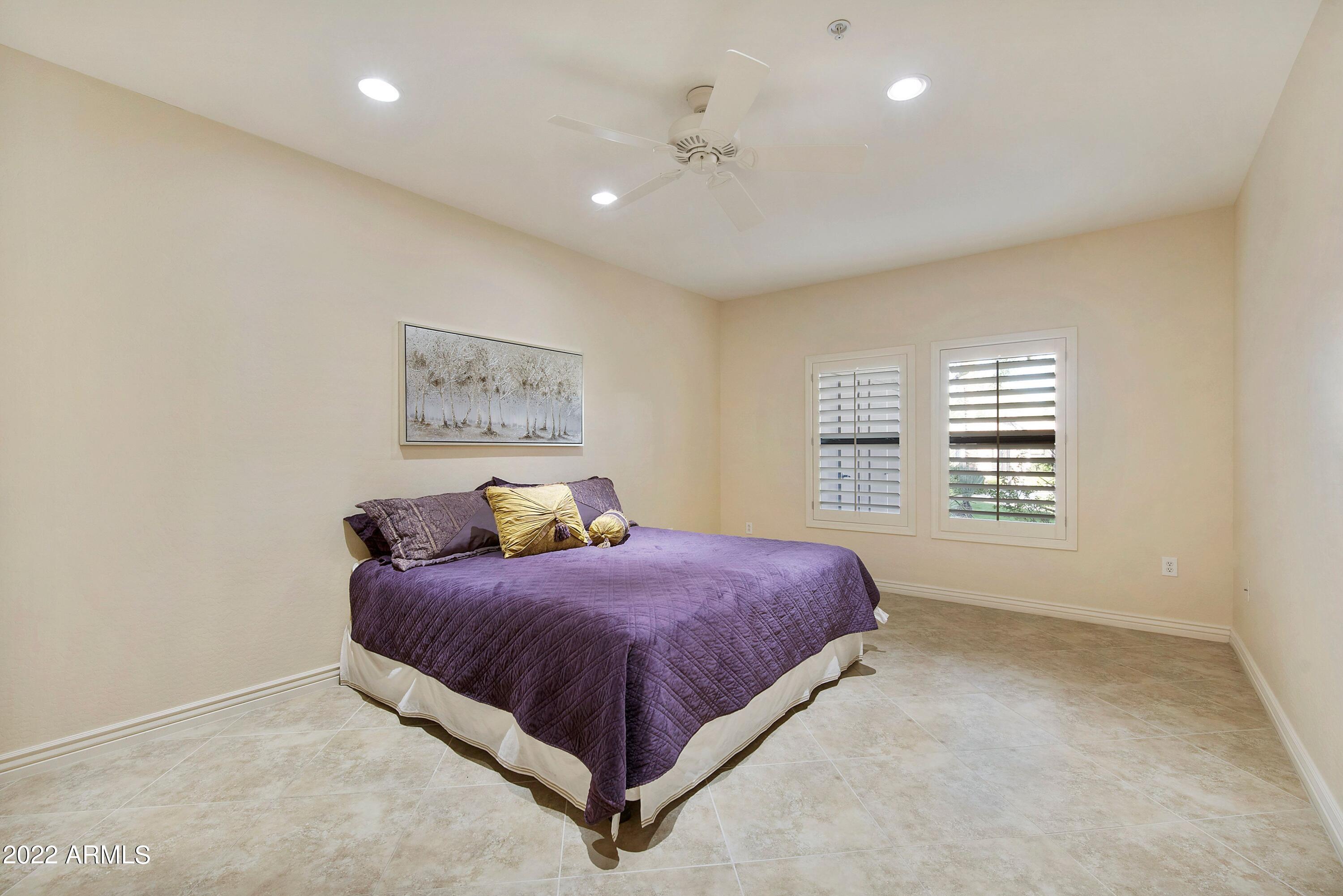 21320 N 56TH Street Unit: 1142
