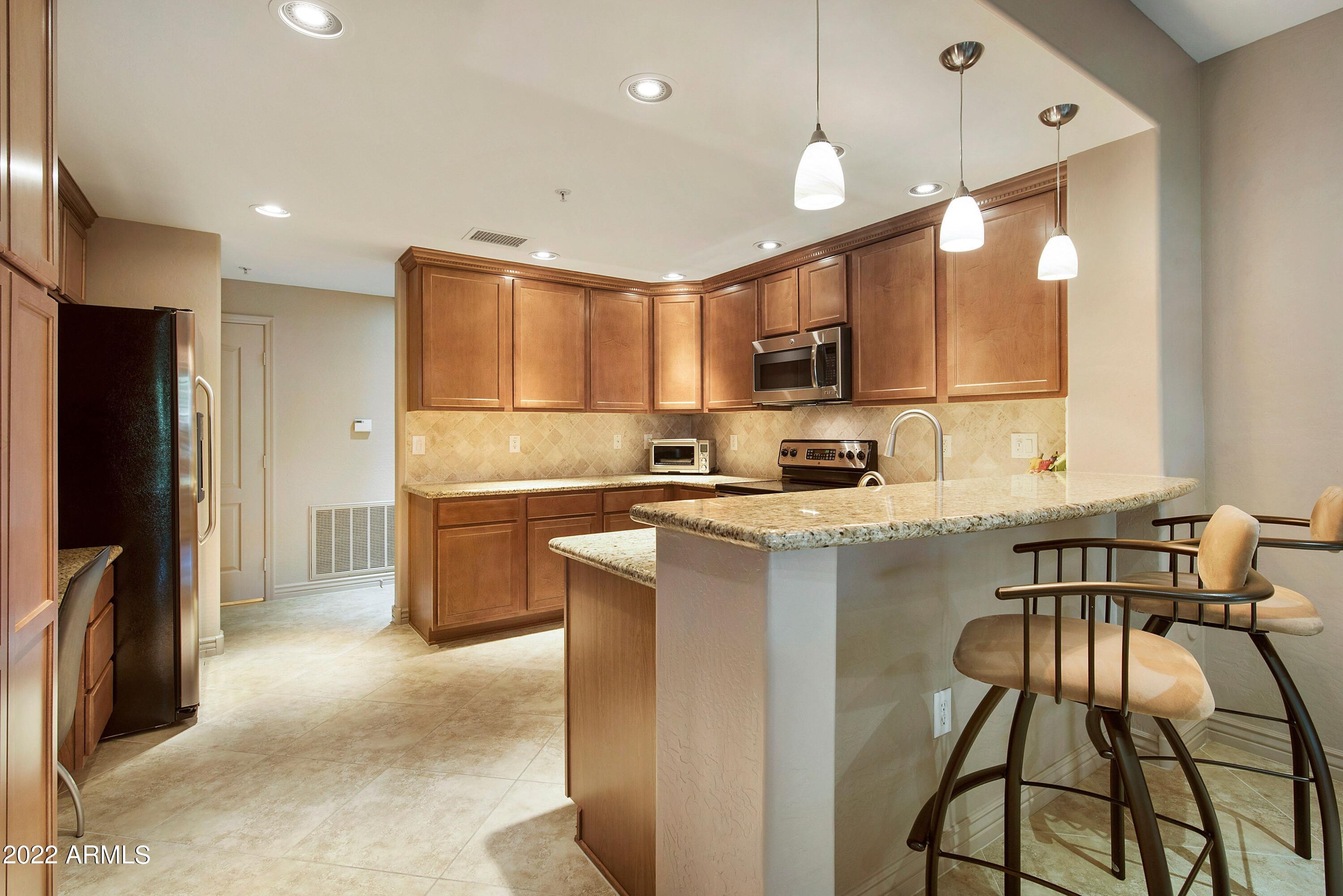 21320 N 56TH Street Unit: 1142