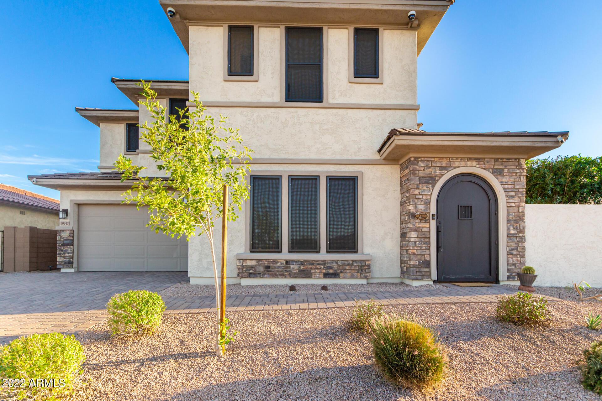 19747 W AVALON Drive