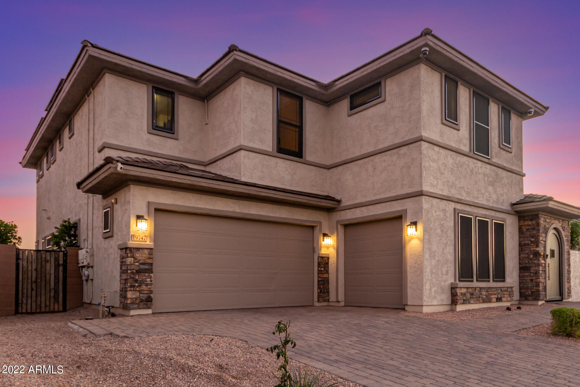 19747 W AVALON Drive