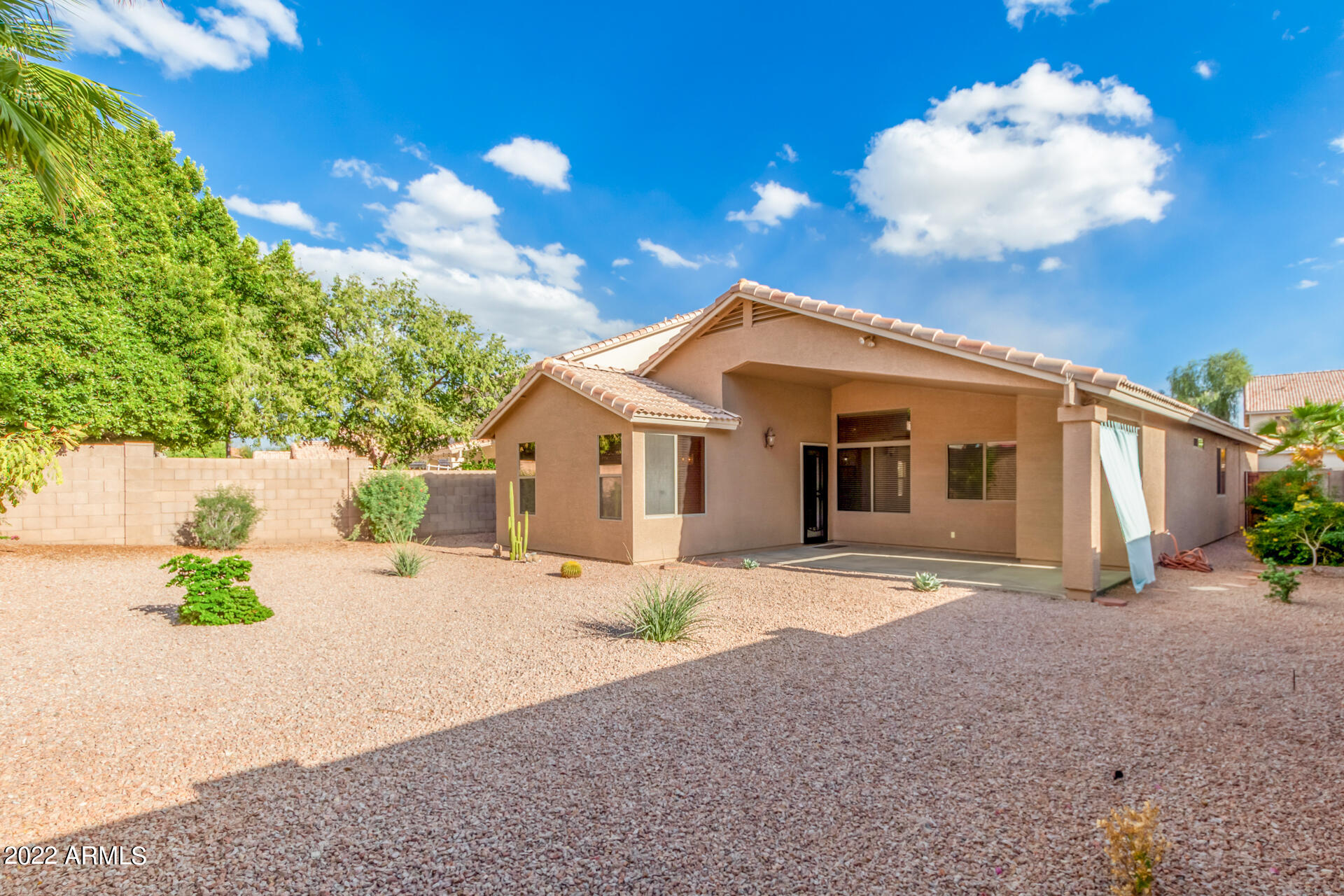 4006 E AGAVE Road