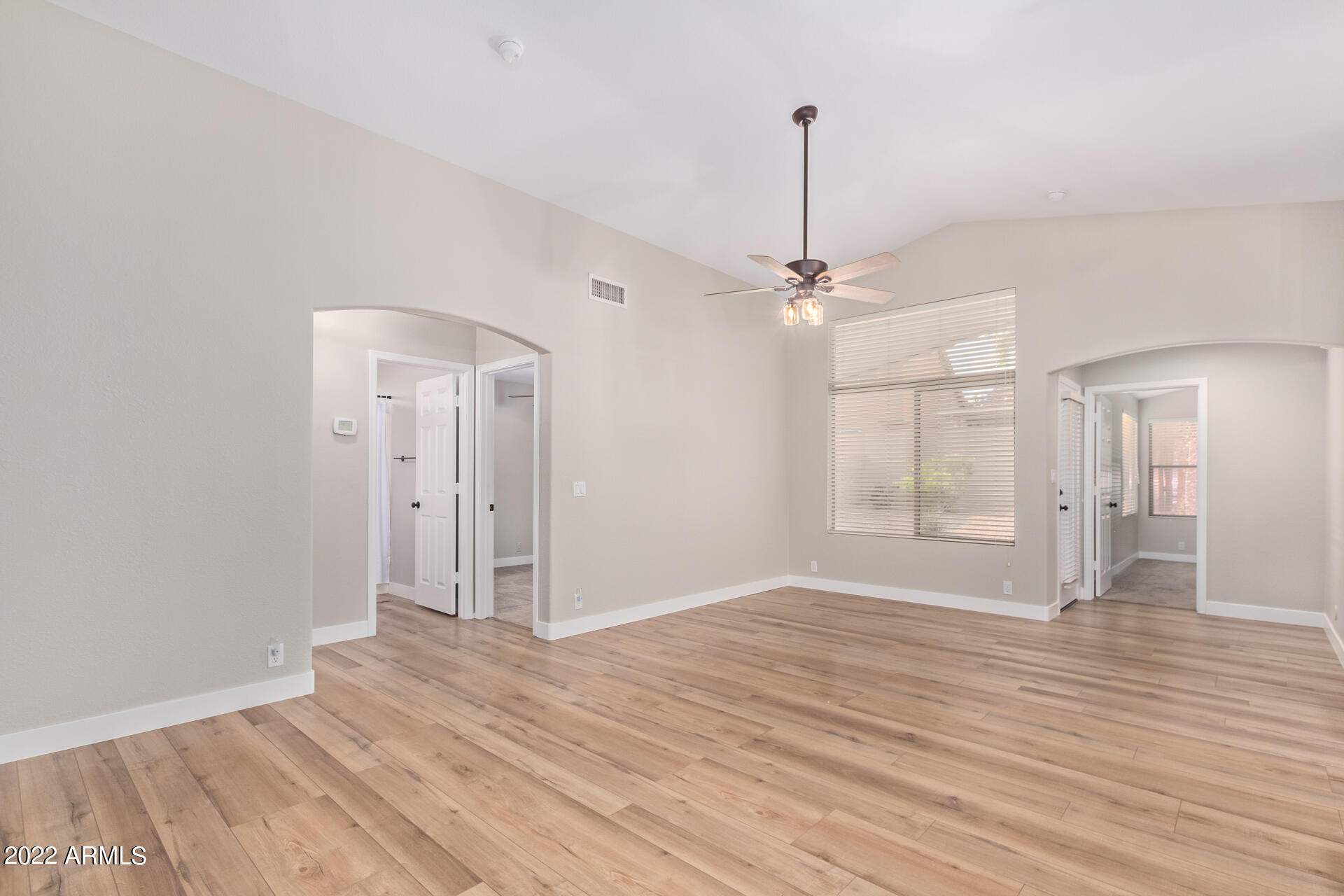 4006 E AGAVE Road