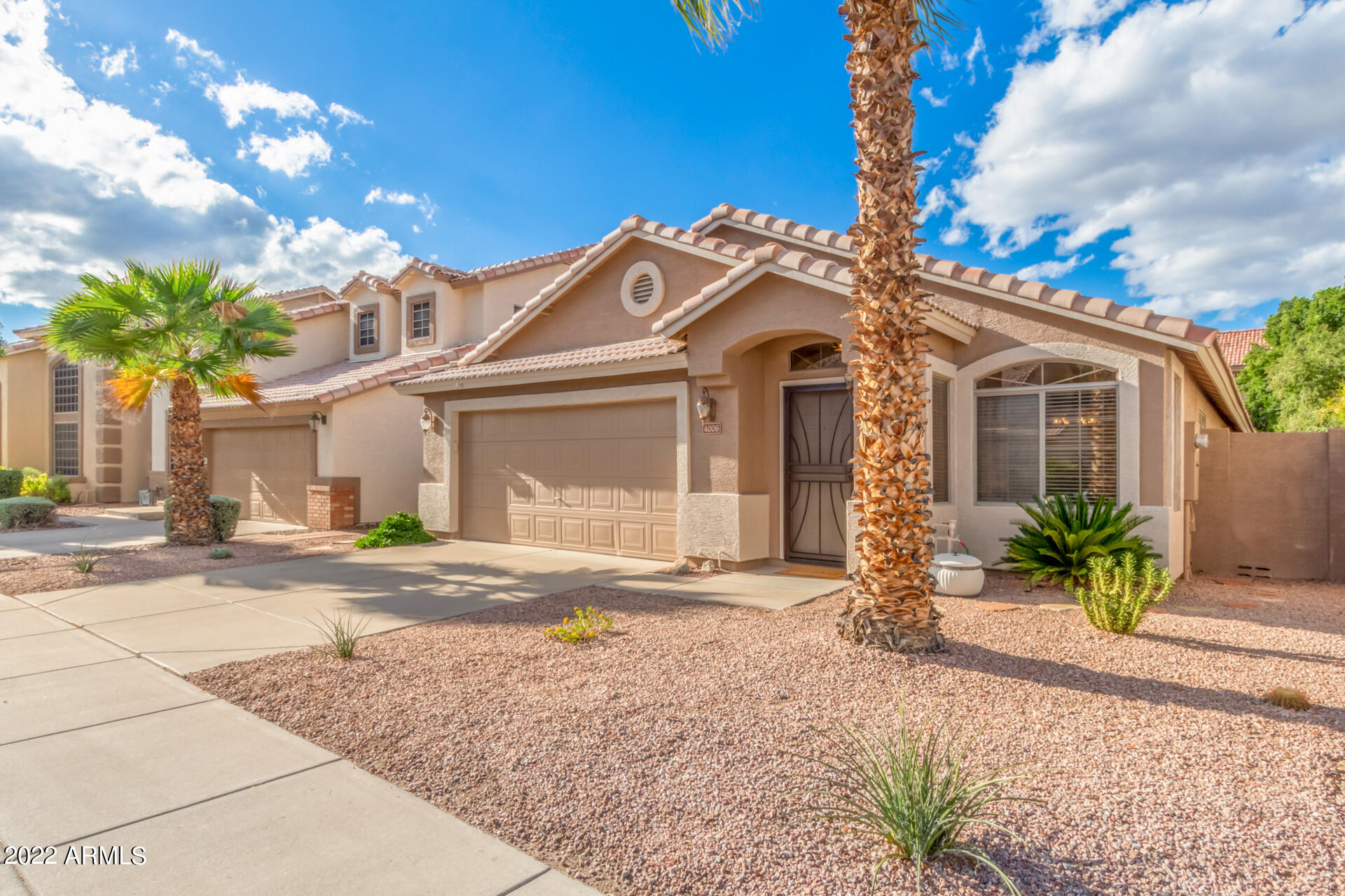 4006 E AGAVE Road