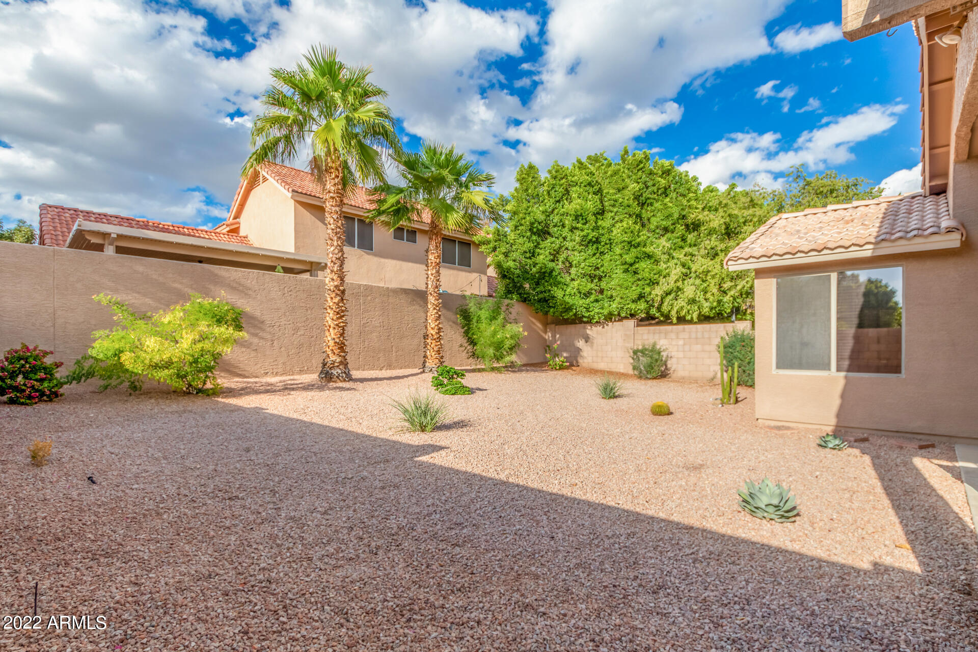 4006 E AGAVE Road