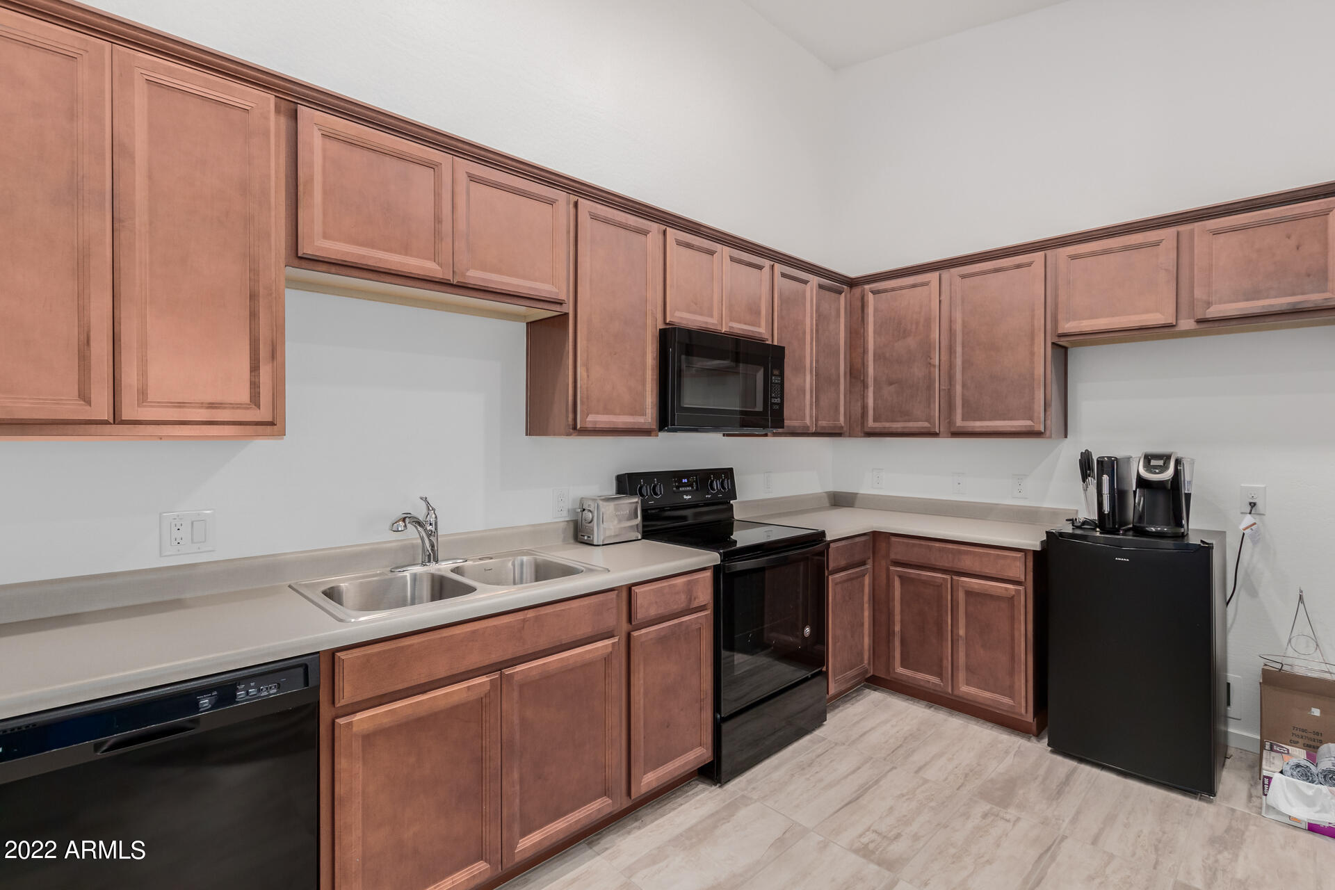 3900 E BASELINE Road Unit: 167