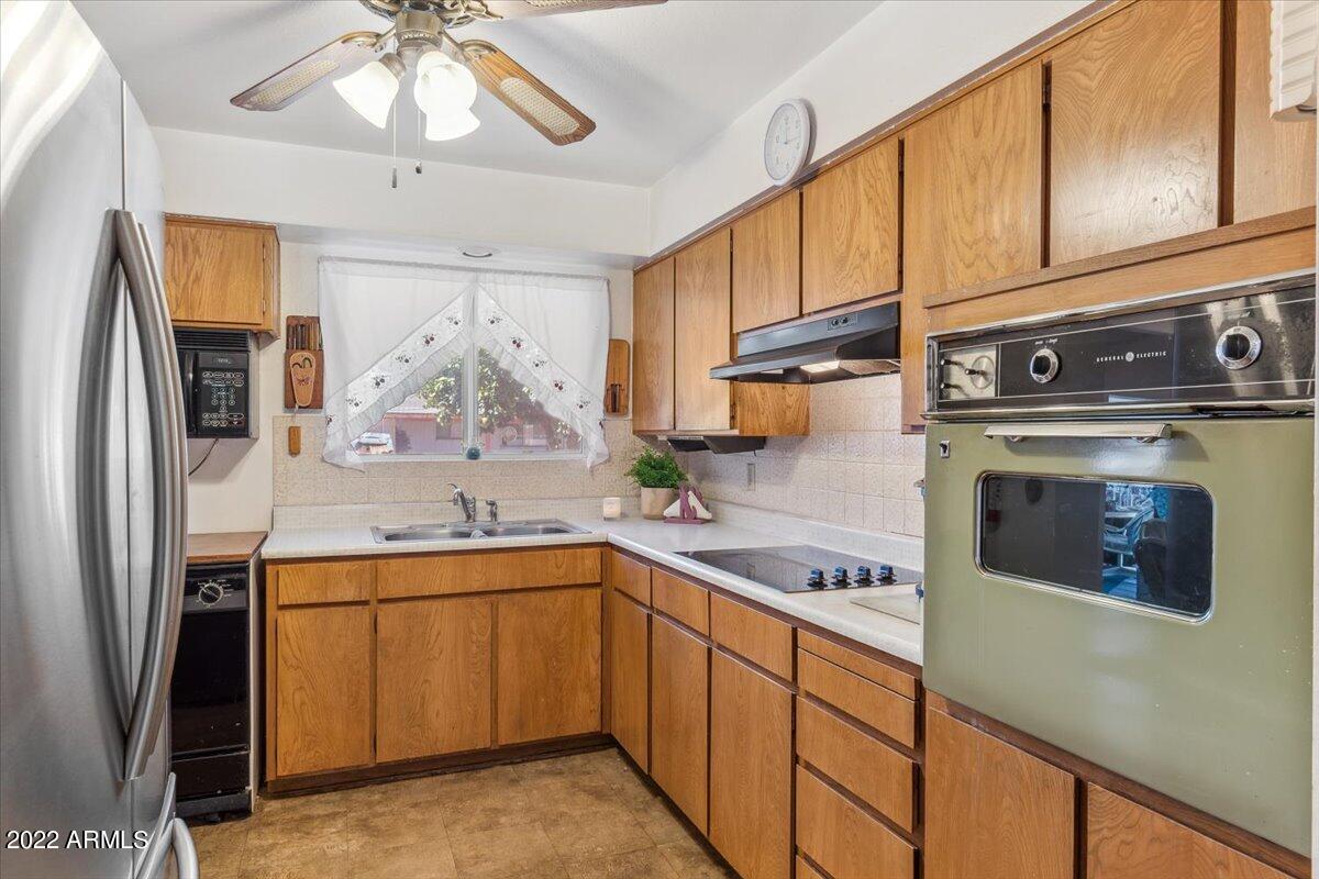 410 N 56TH Place