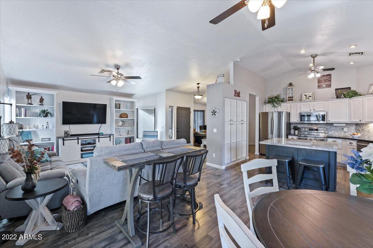 4725 E BROWN Road Unit: 11