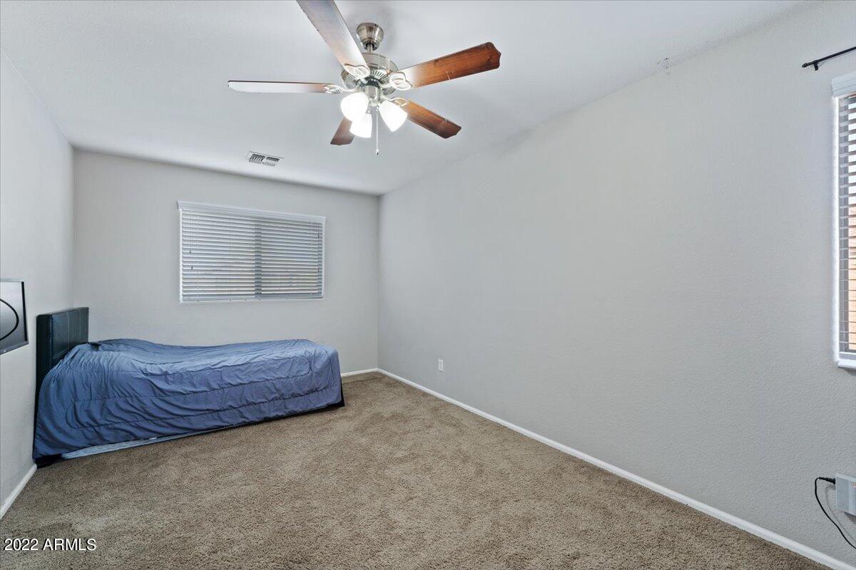 41953 W SUNLAND Drive