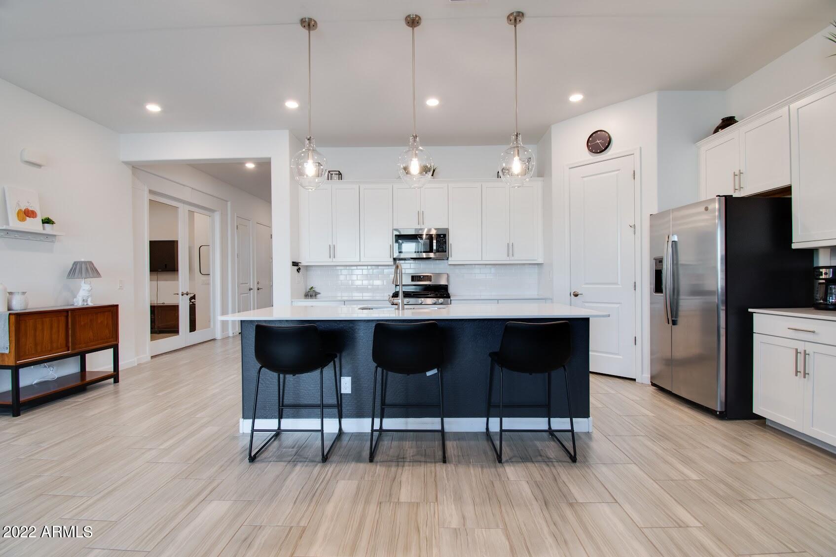 21526 E VIA DE ARBOLES --