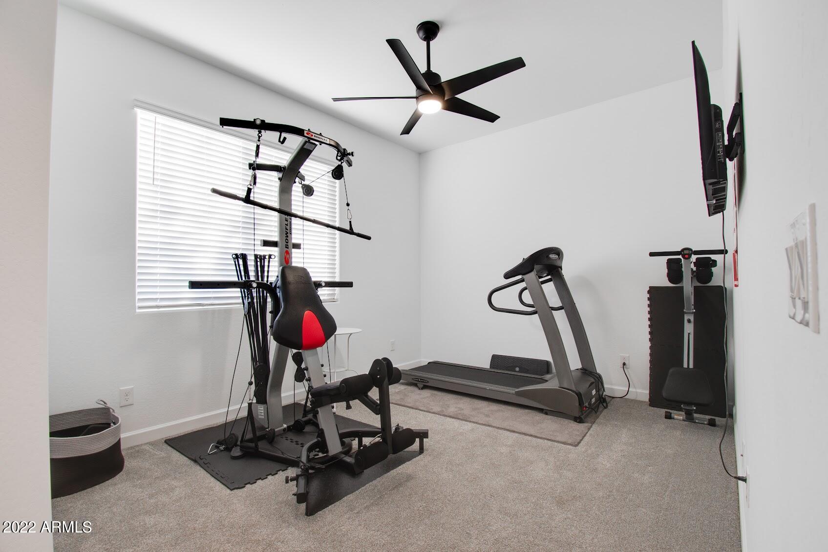 21526 E VIA DE ARBOLES --