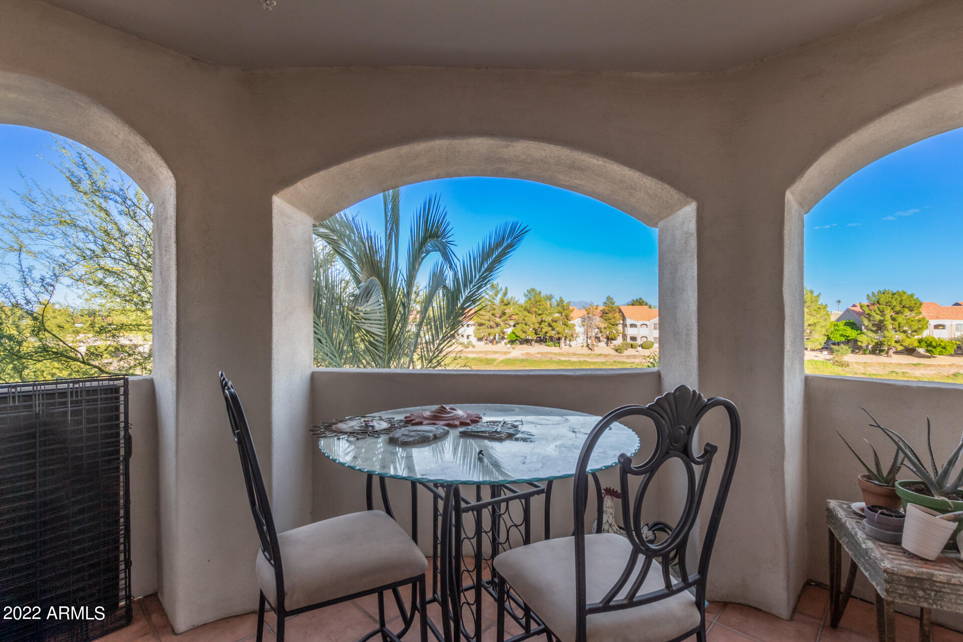 10401 N 52ND Street Unit: 211