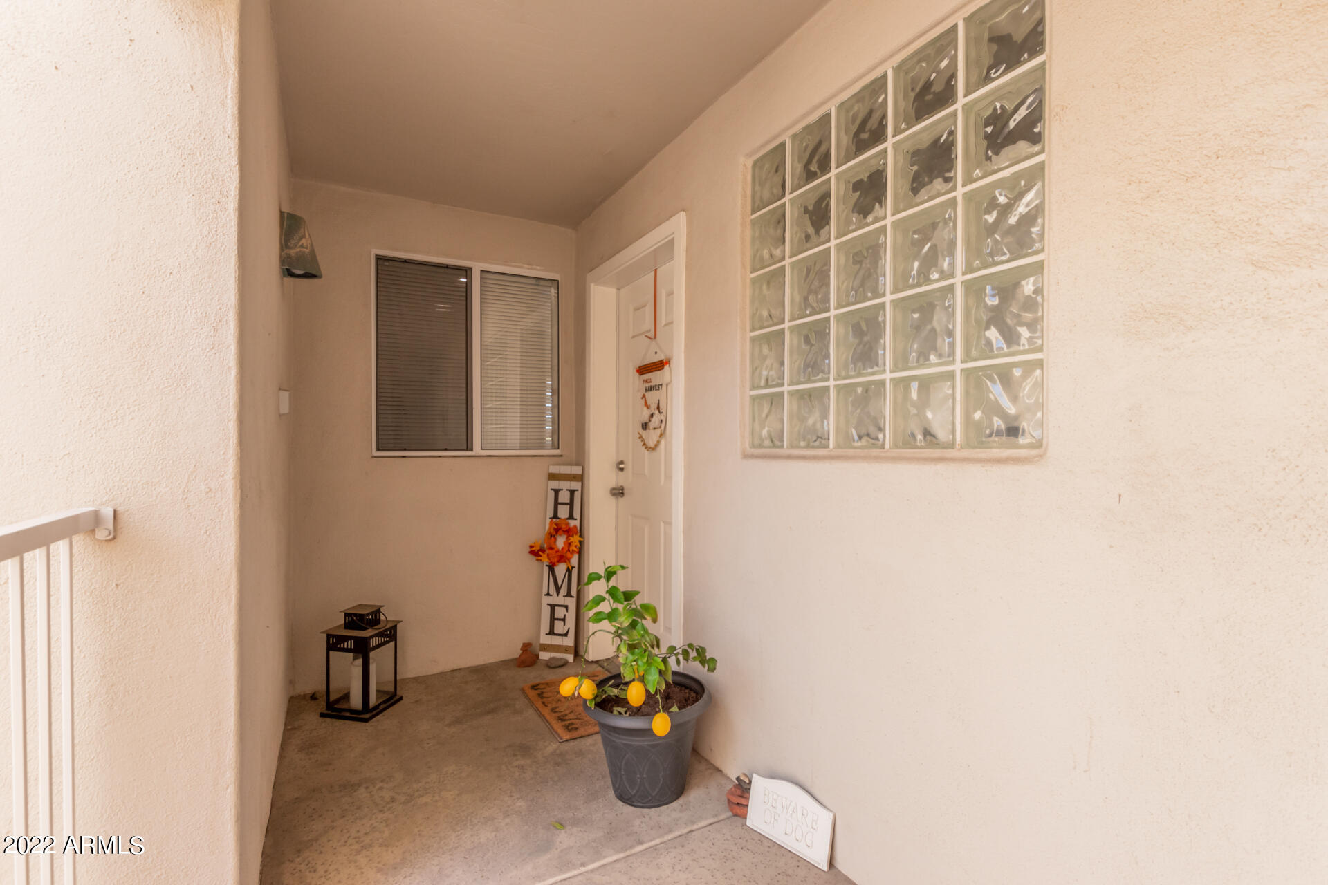 10401 N 52ND Street Unit: 211