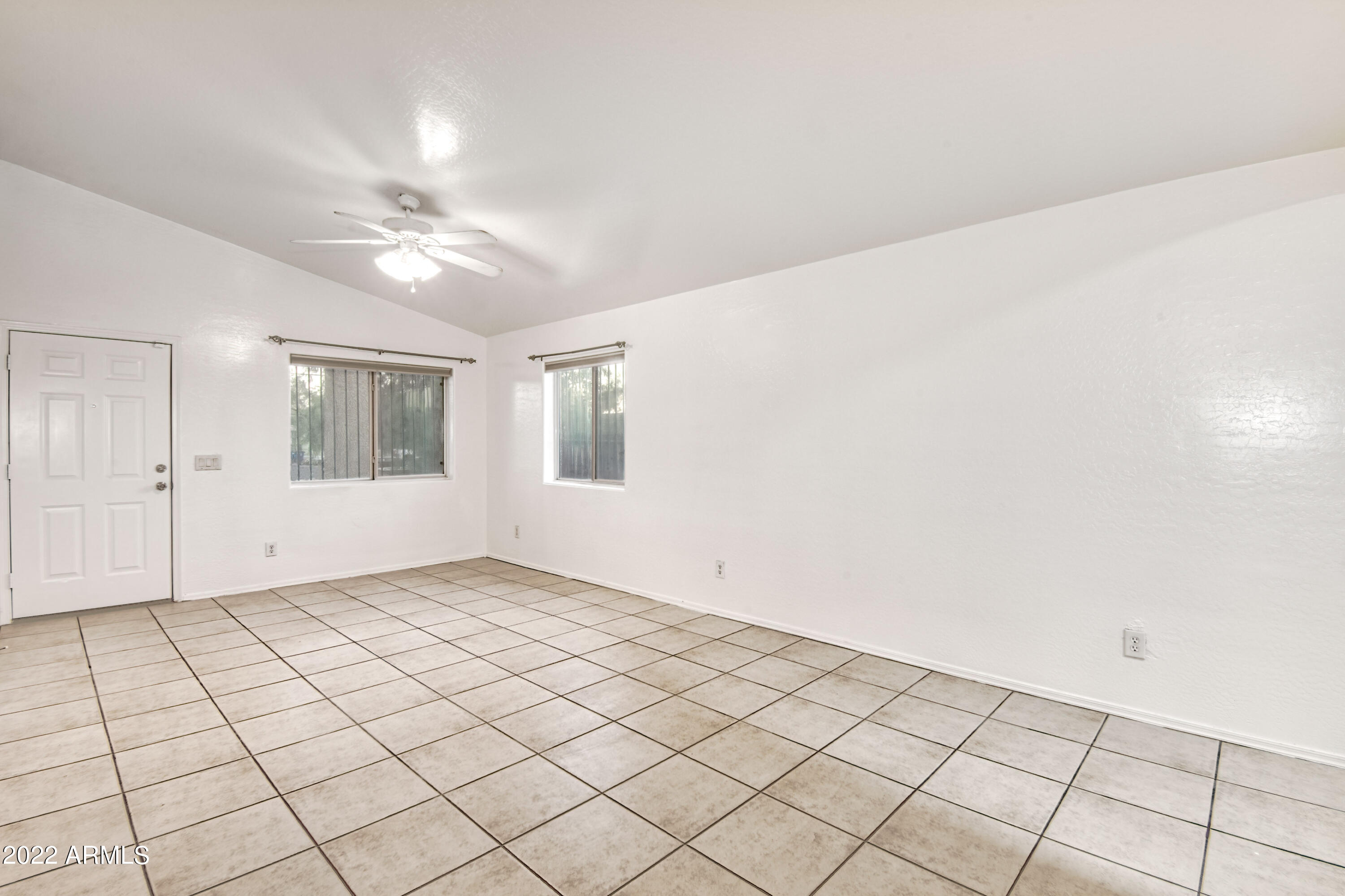 50 W FULTON Street