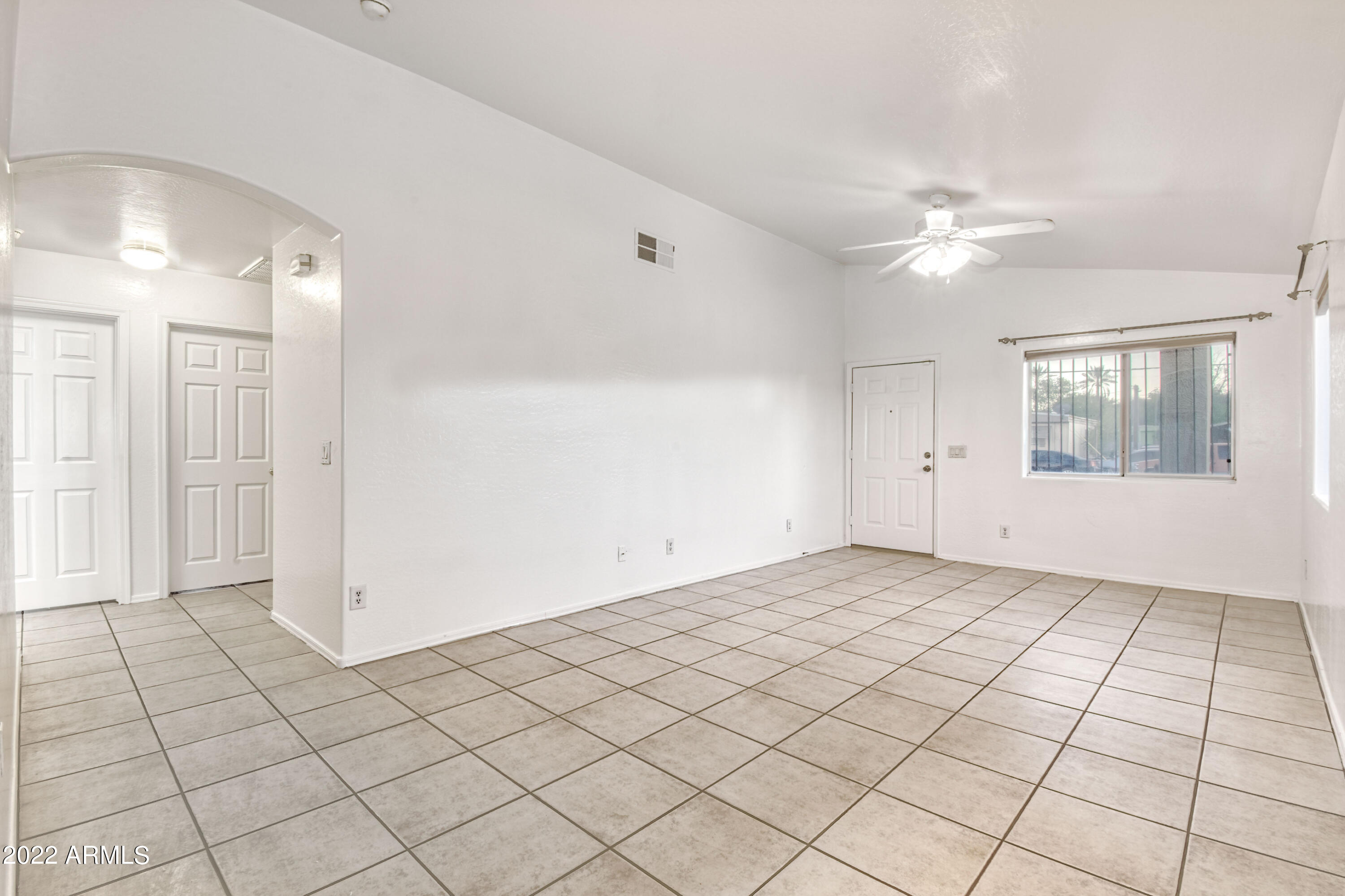 50 W FULTON Street