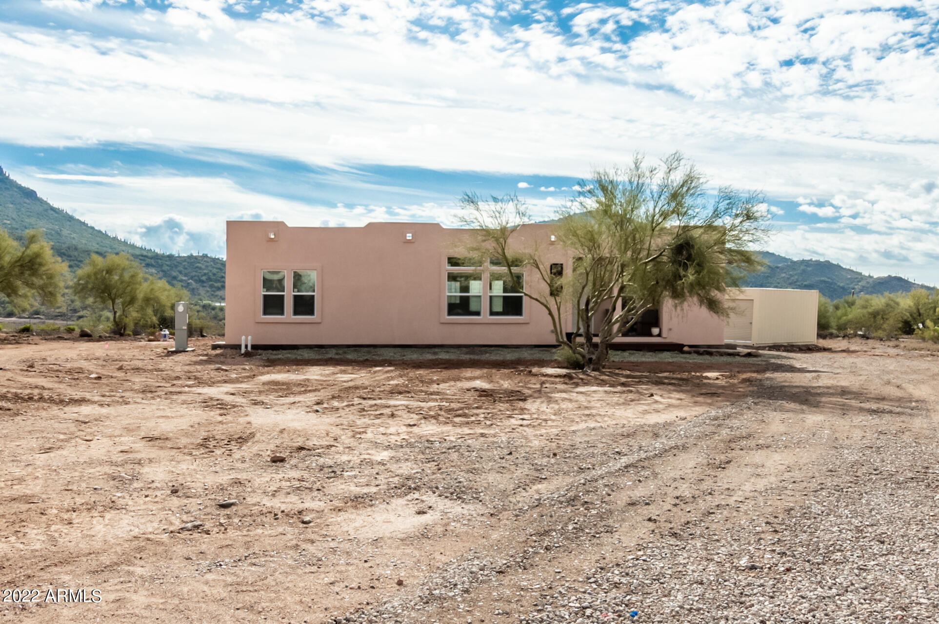 42911 N 17TH Place