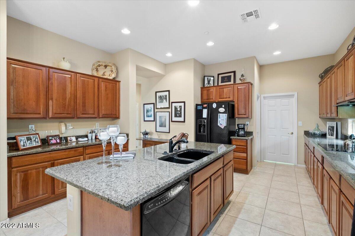 40817 N HARBOUR TOWN Way