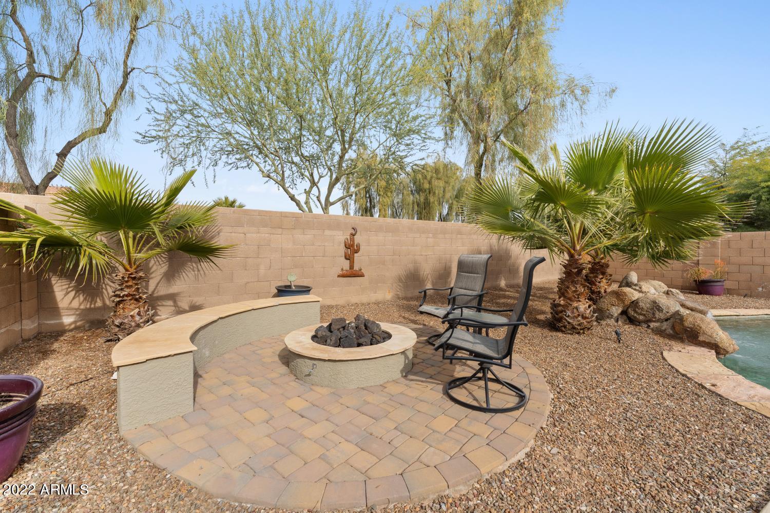 42284 W ANNE Lane
