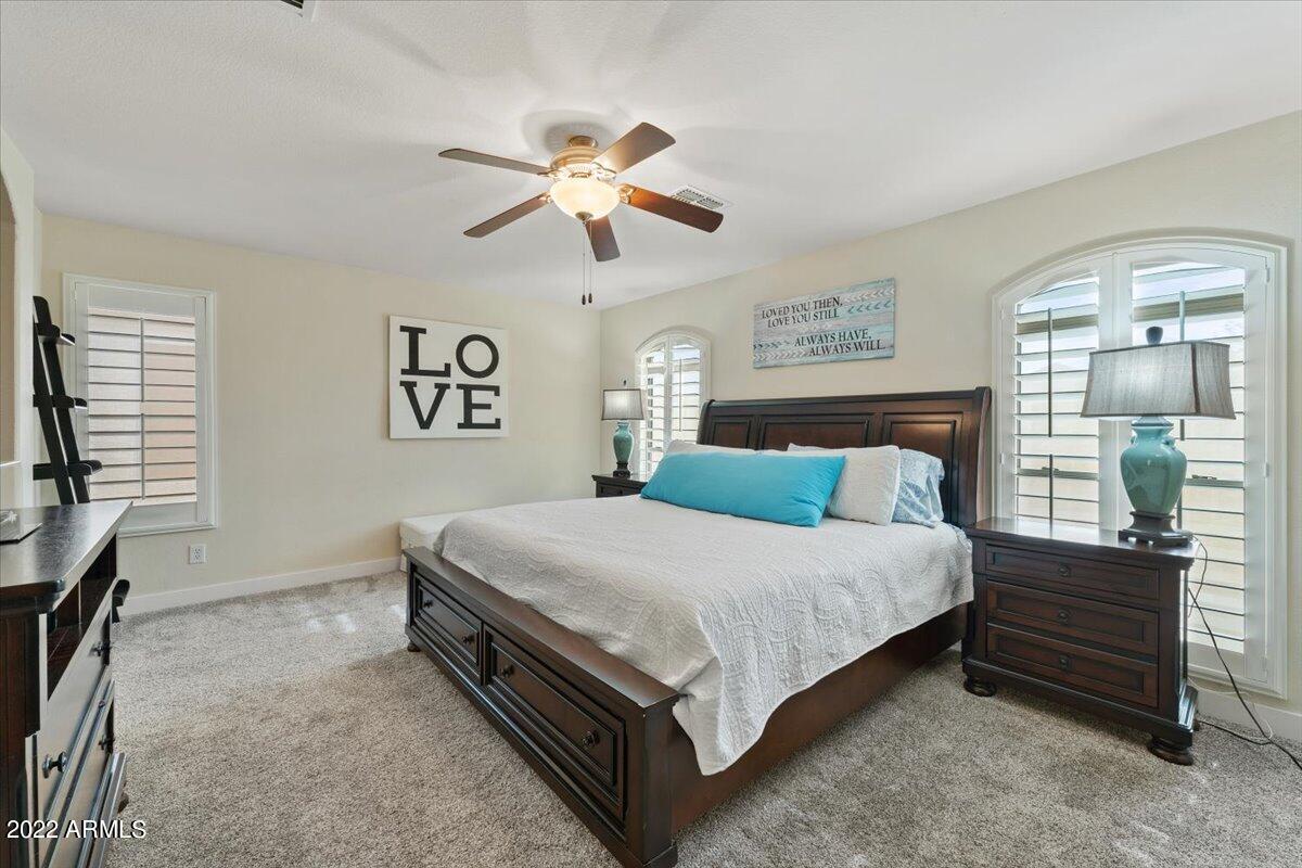 42284 W ANNE Lane
