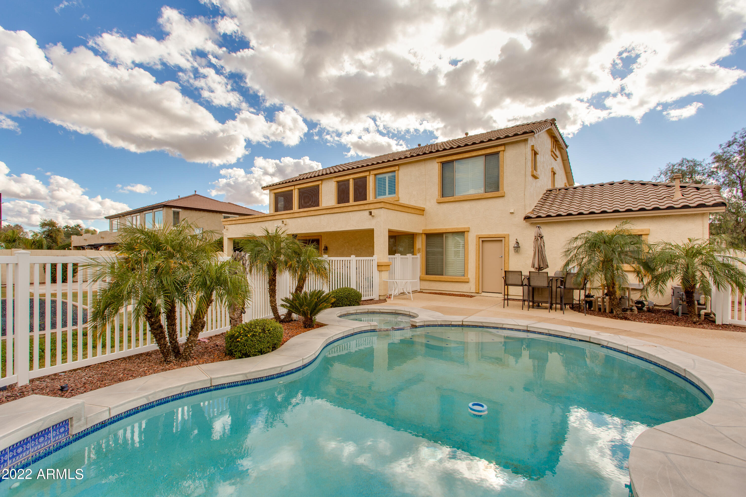 19952 E RAVEN Drive