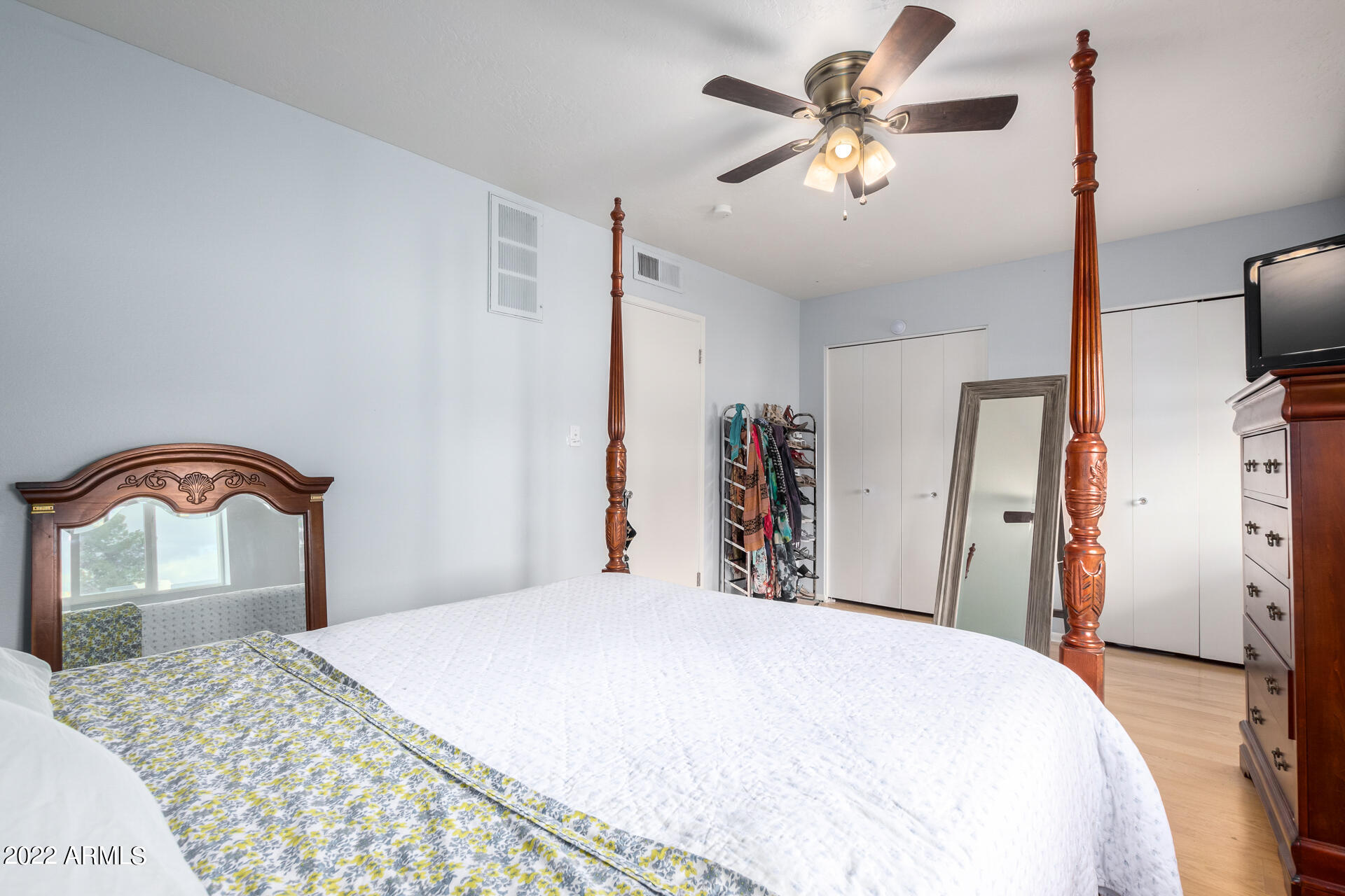 8578 E INDIAN SCHOOL Road Unit: D