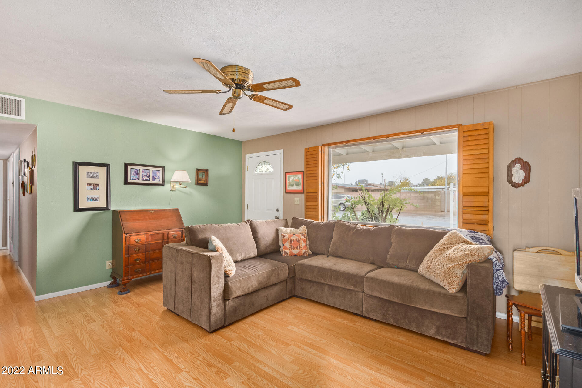 652 S SYCAMORE --