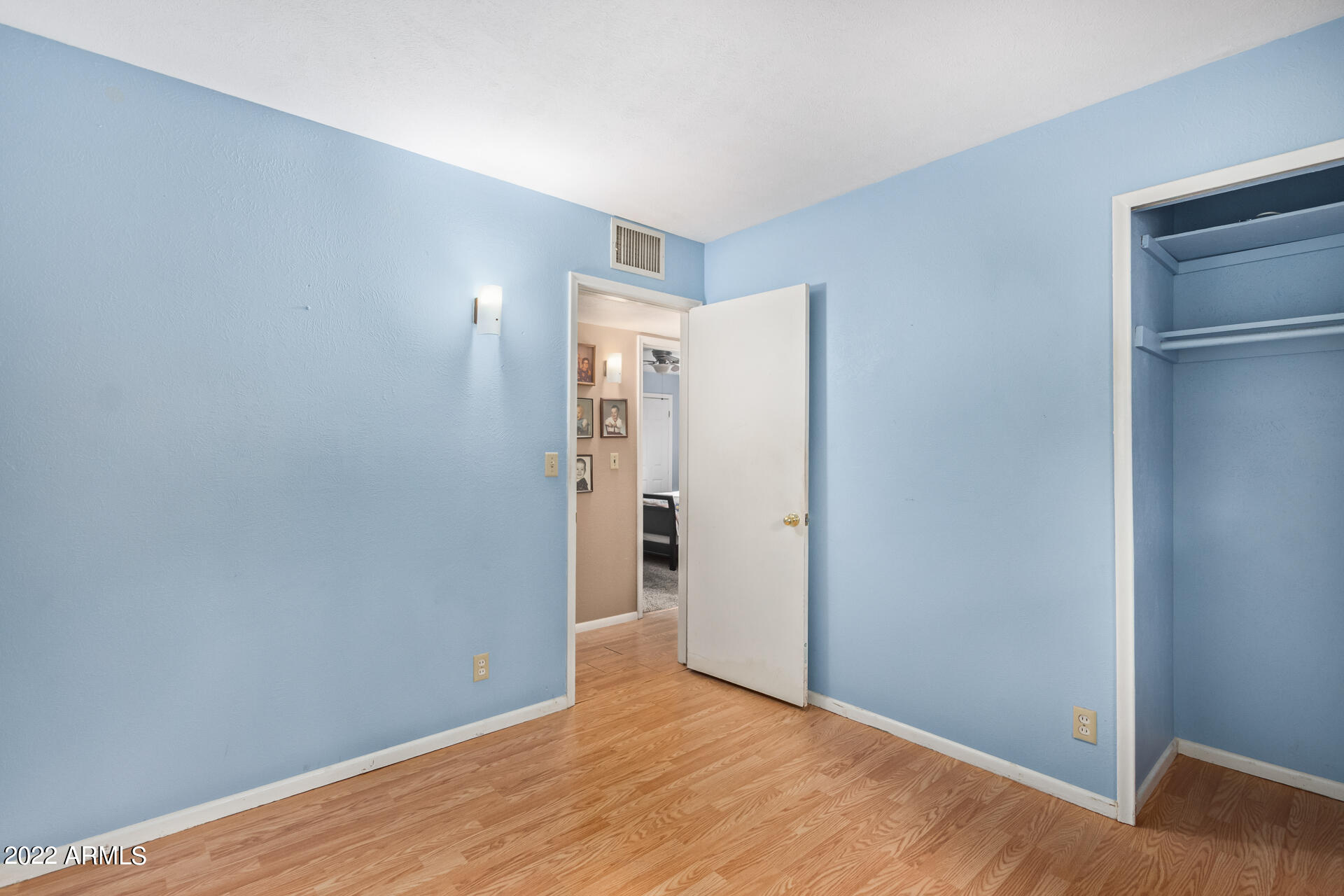 652 S SYCAMORE --
