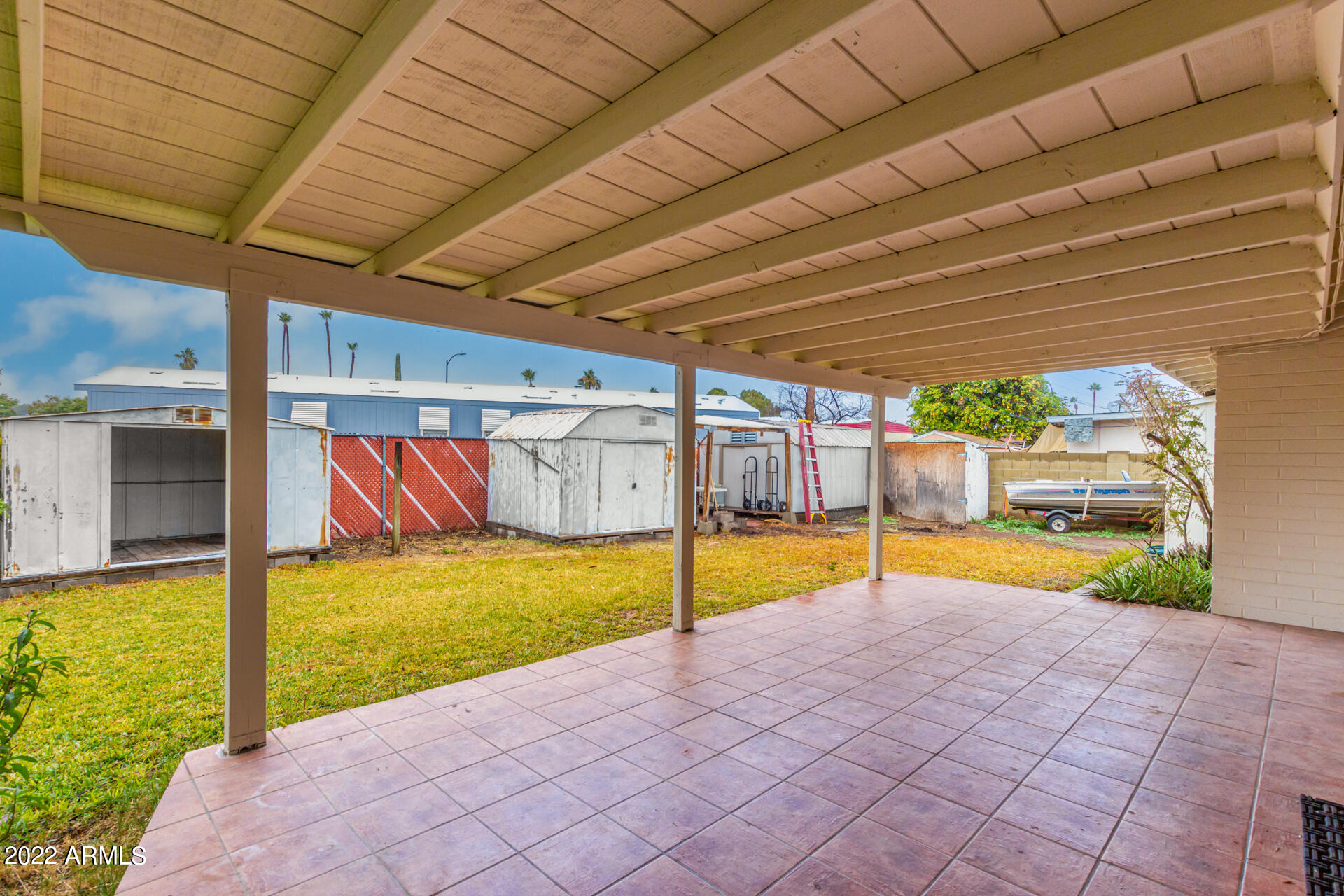 652 S SYCAMORE --