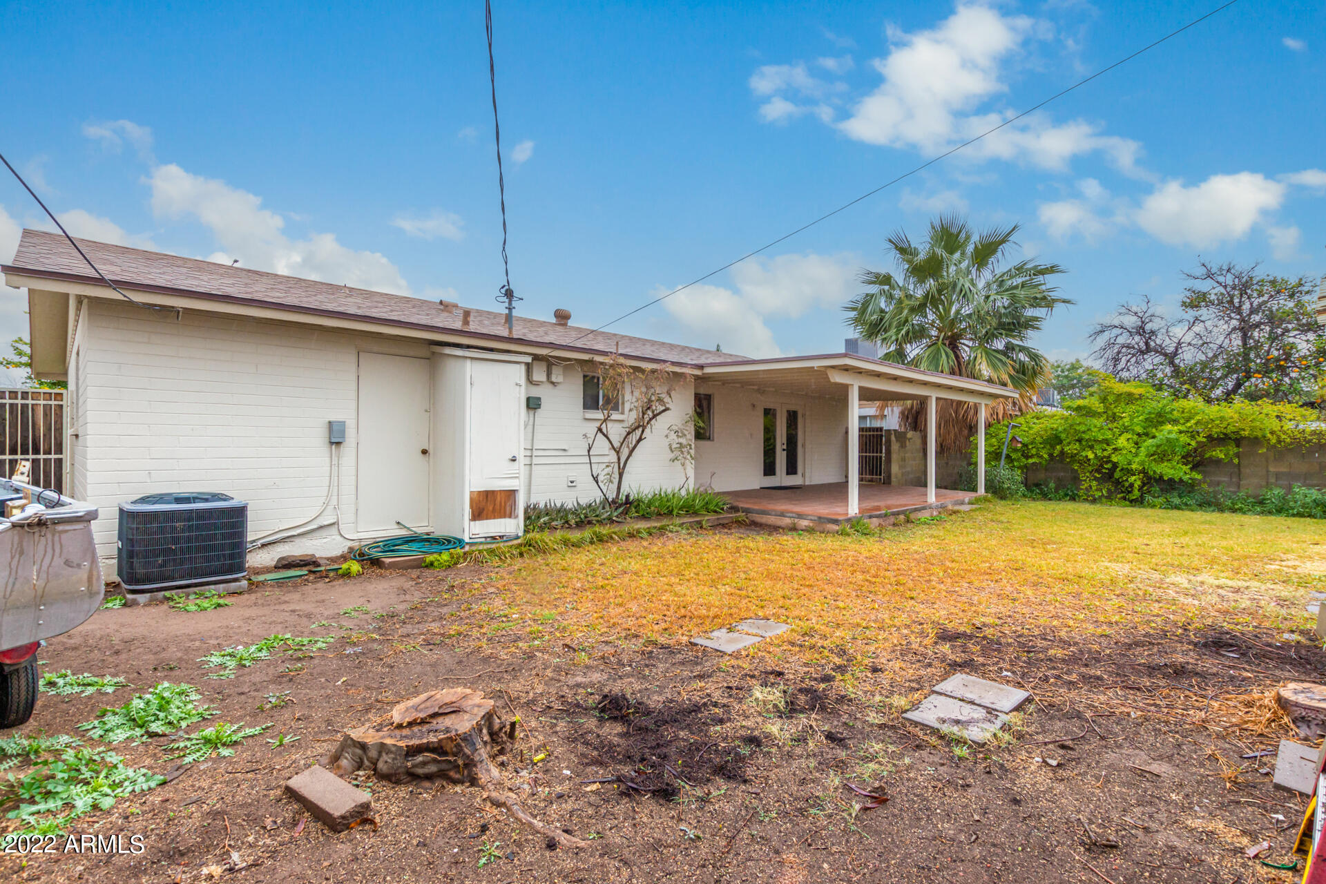 652 S SYCAMORE --