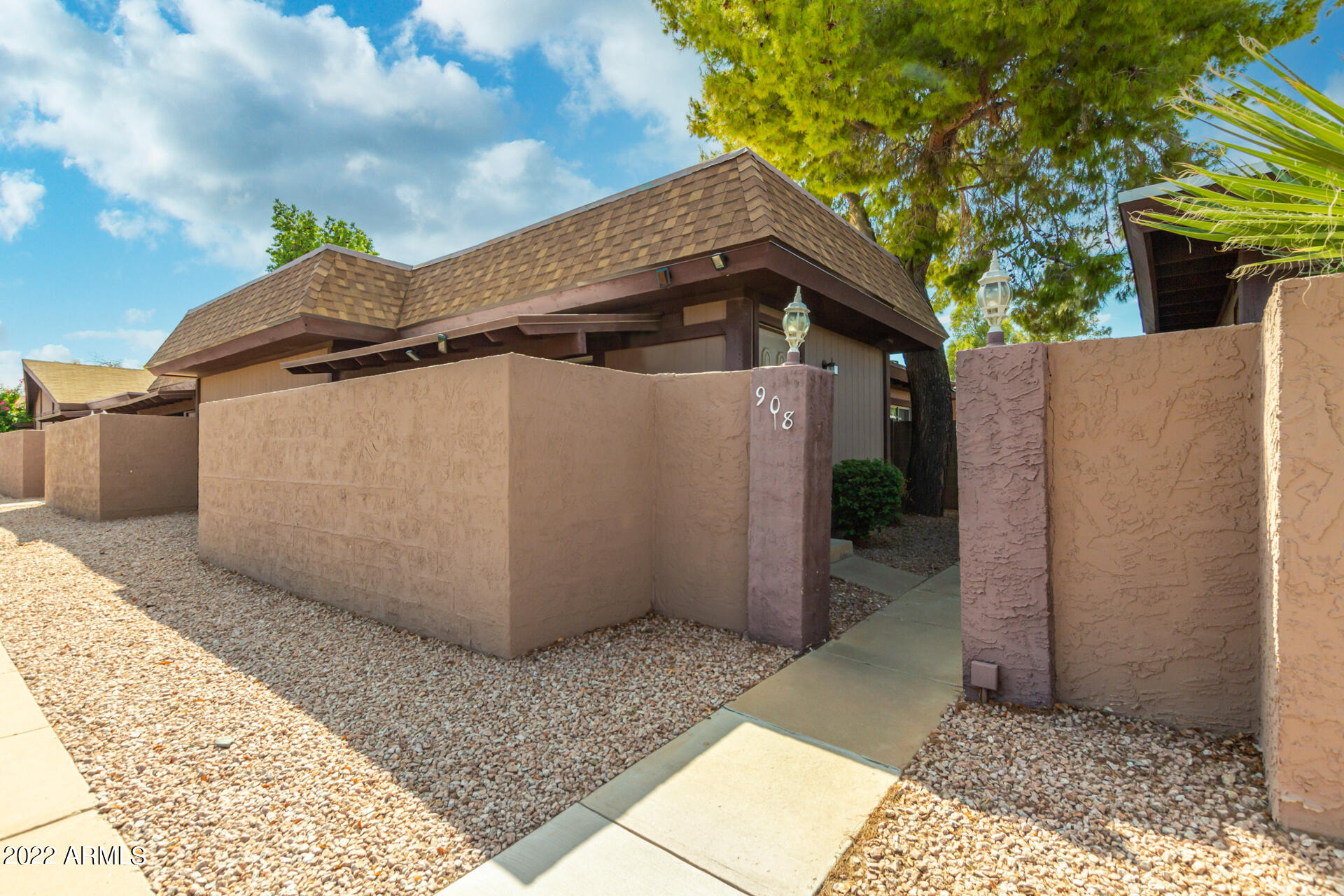 908 S HACIENDA Drive Unit: A