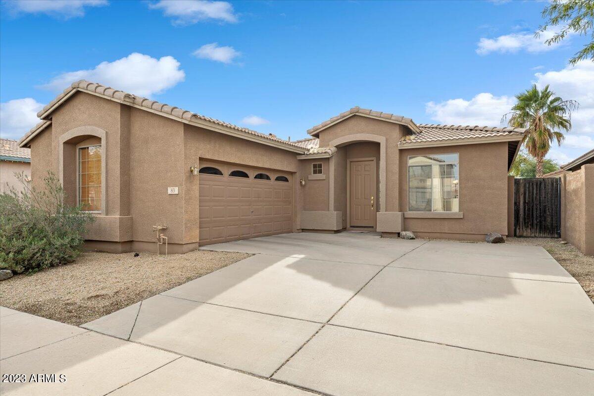 83 W MAHOGANY Place