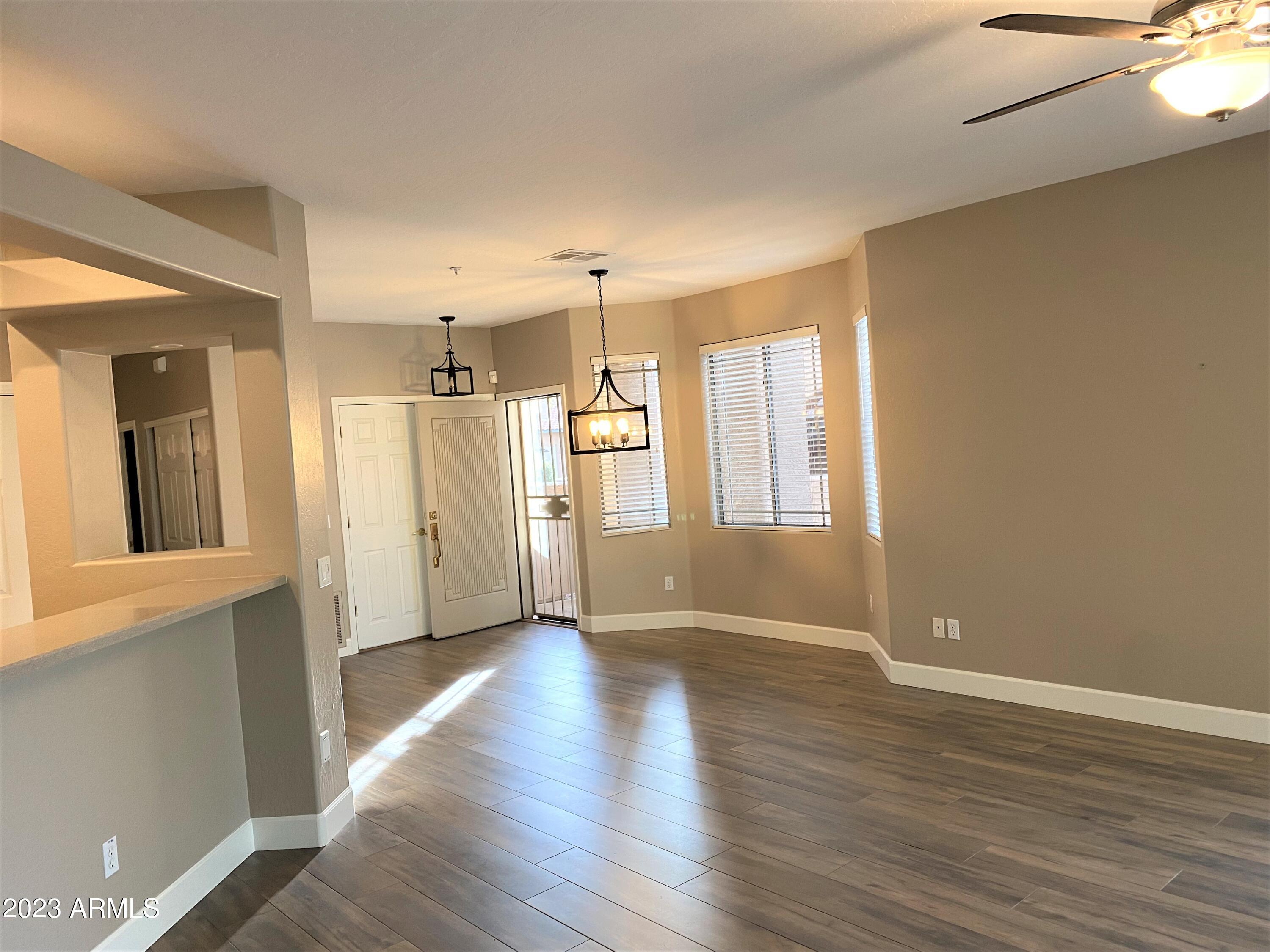 11500 E COCHISE Drive Unit: 1100