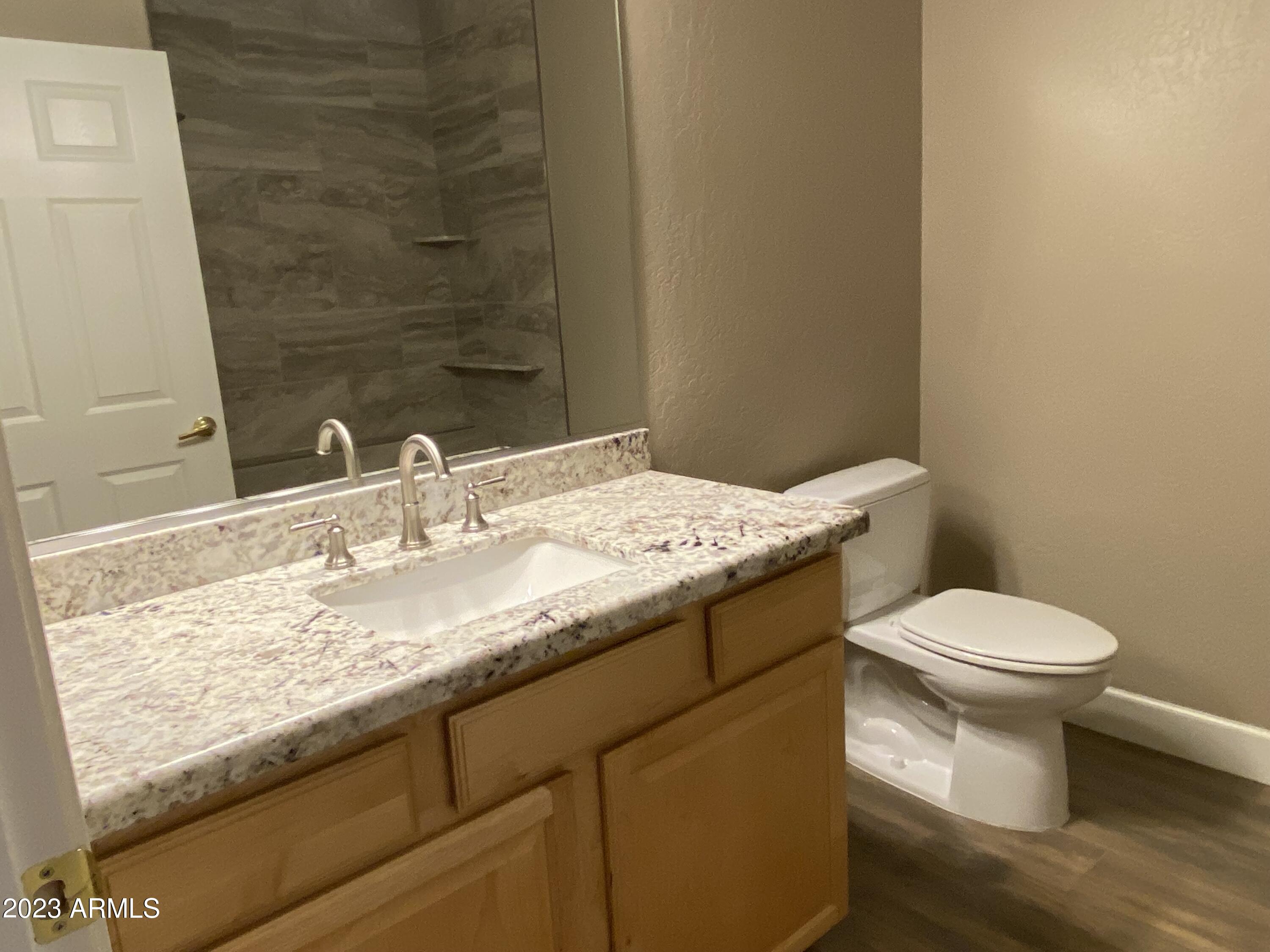 11500 E COCHISE Drive Unit: 1100