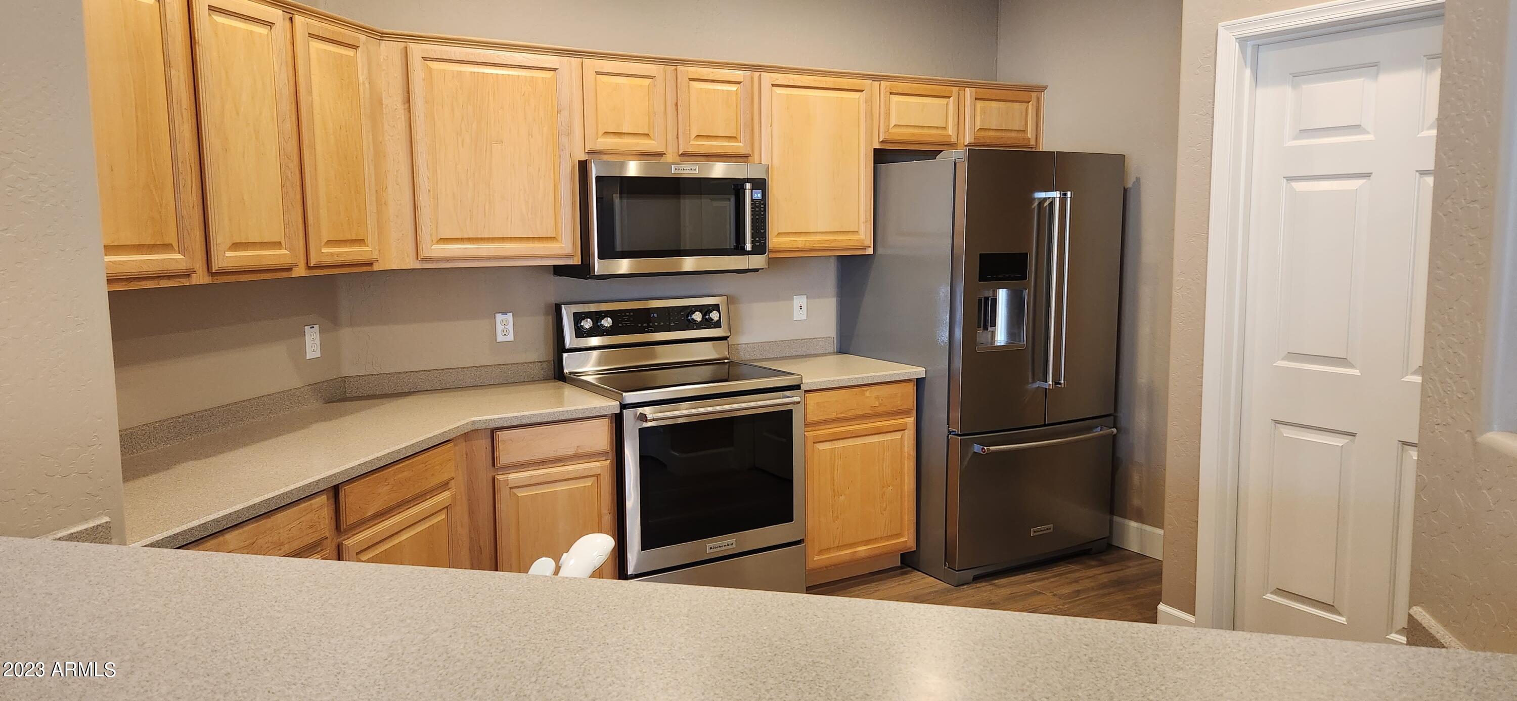 11500 E COCHISE Drive Unit: 1100