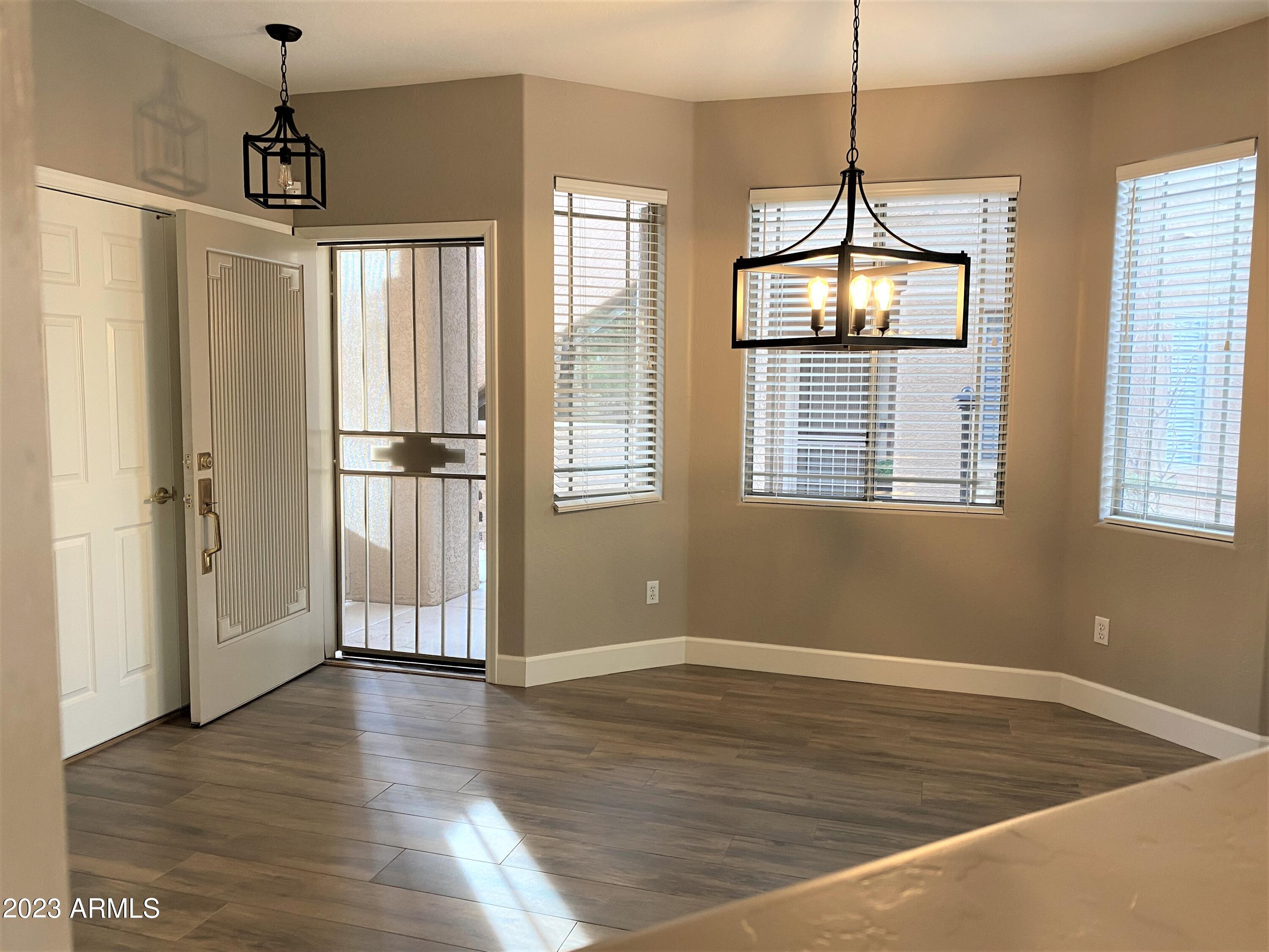 11500 E COCHISE Drive Unit: 1100