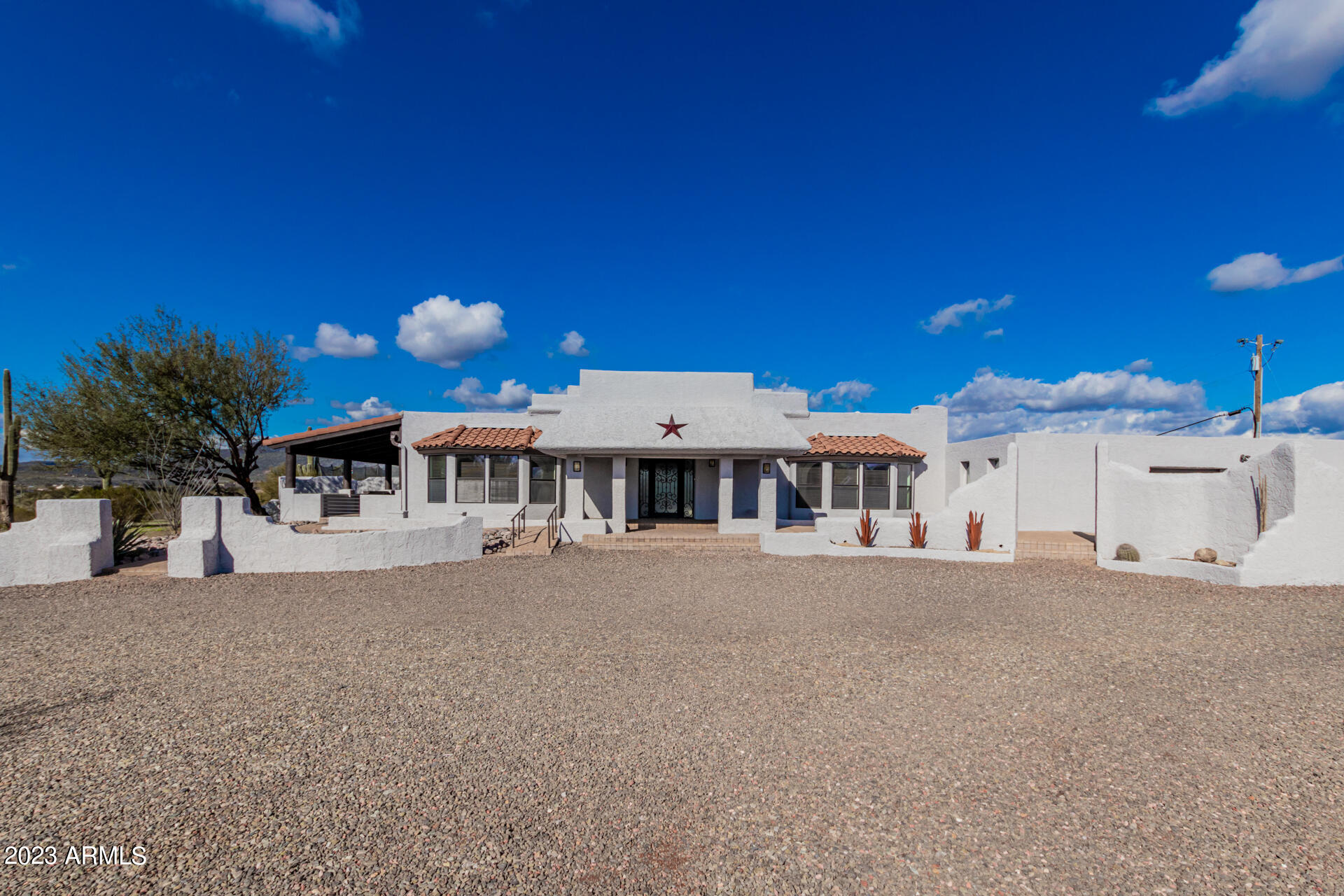 39615 N SPUR CROSS Road
