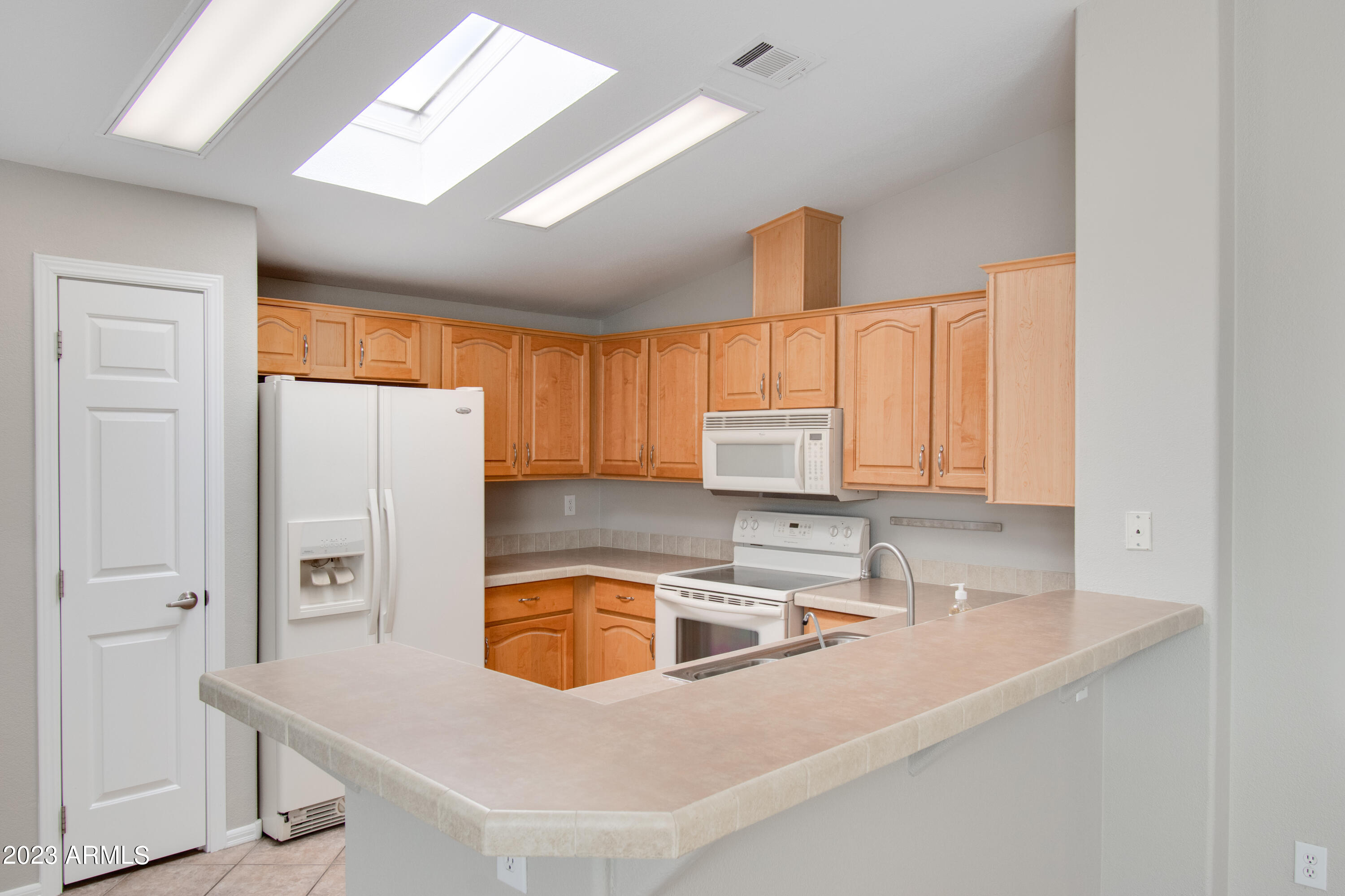 2550 S Ellsworth Road Unit: 711
