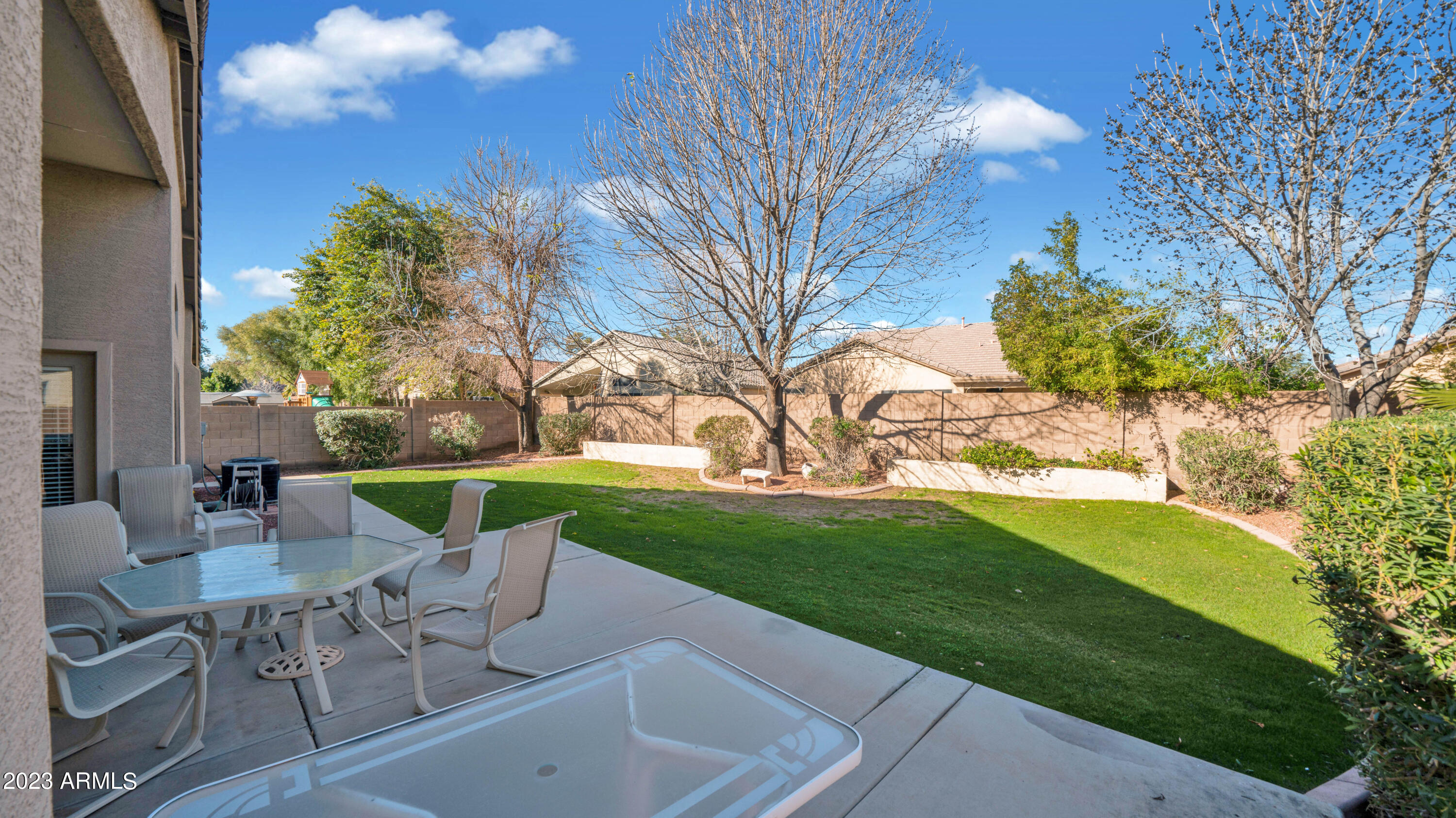 5446 N RATTLER Way