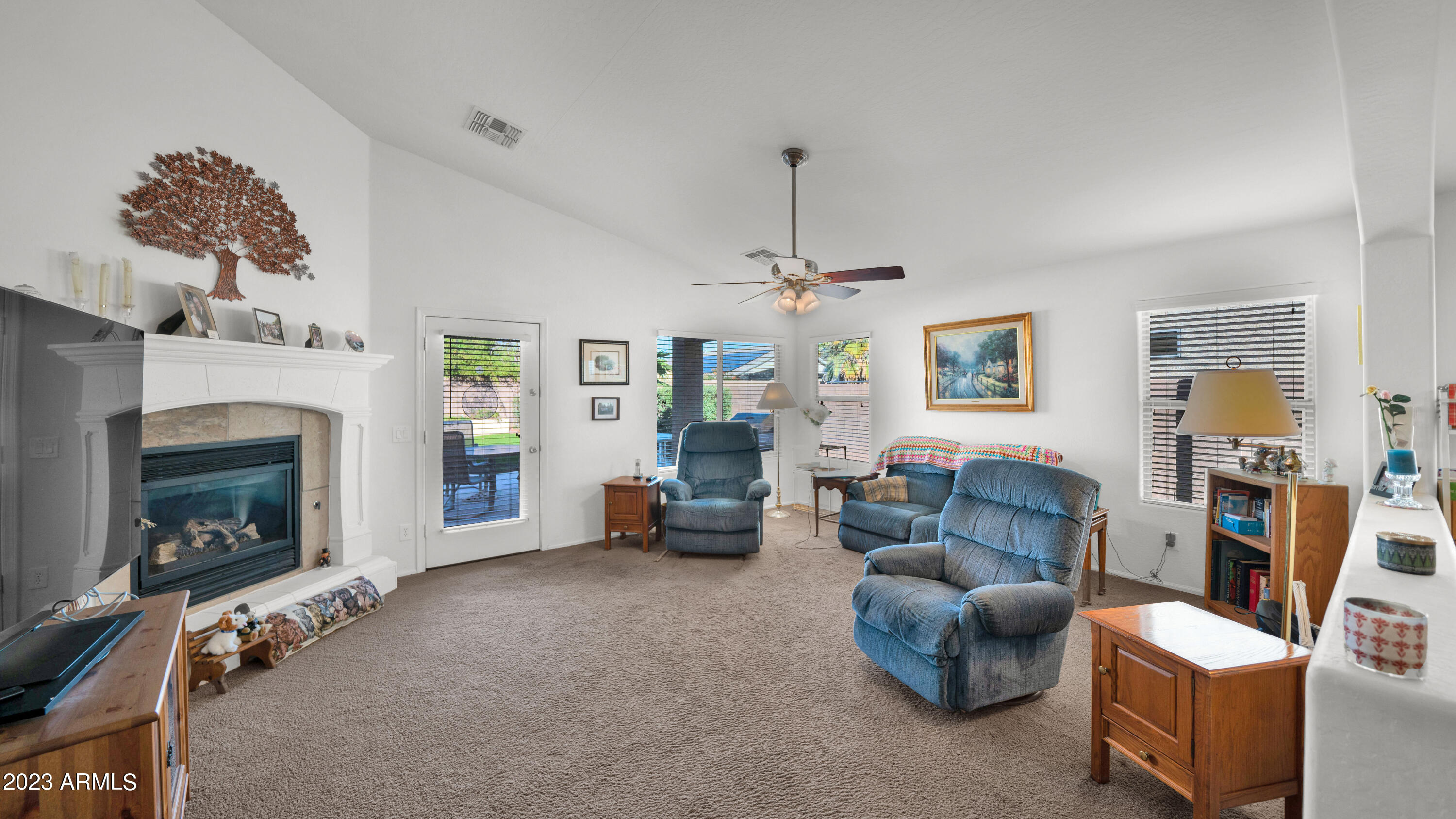 5446 N RATTLER Way
