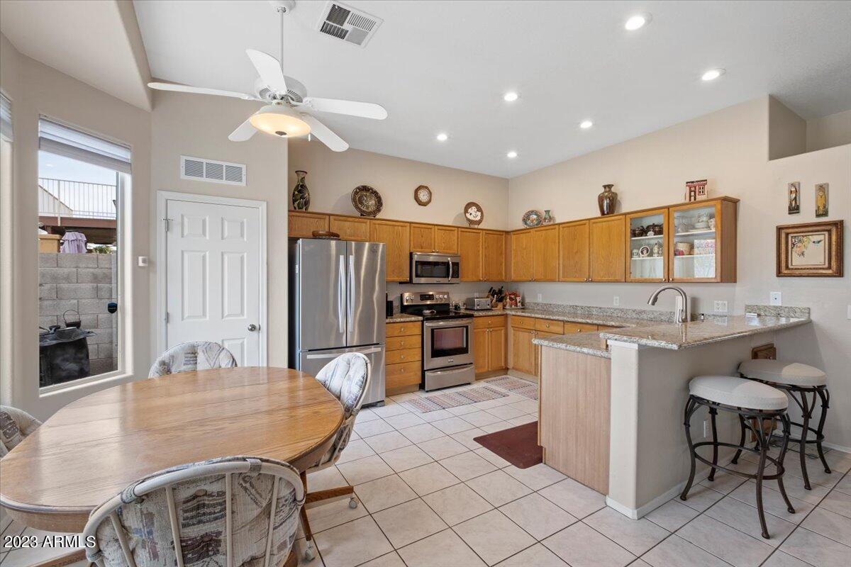 410 W HELENA Drive