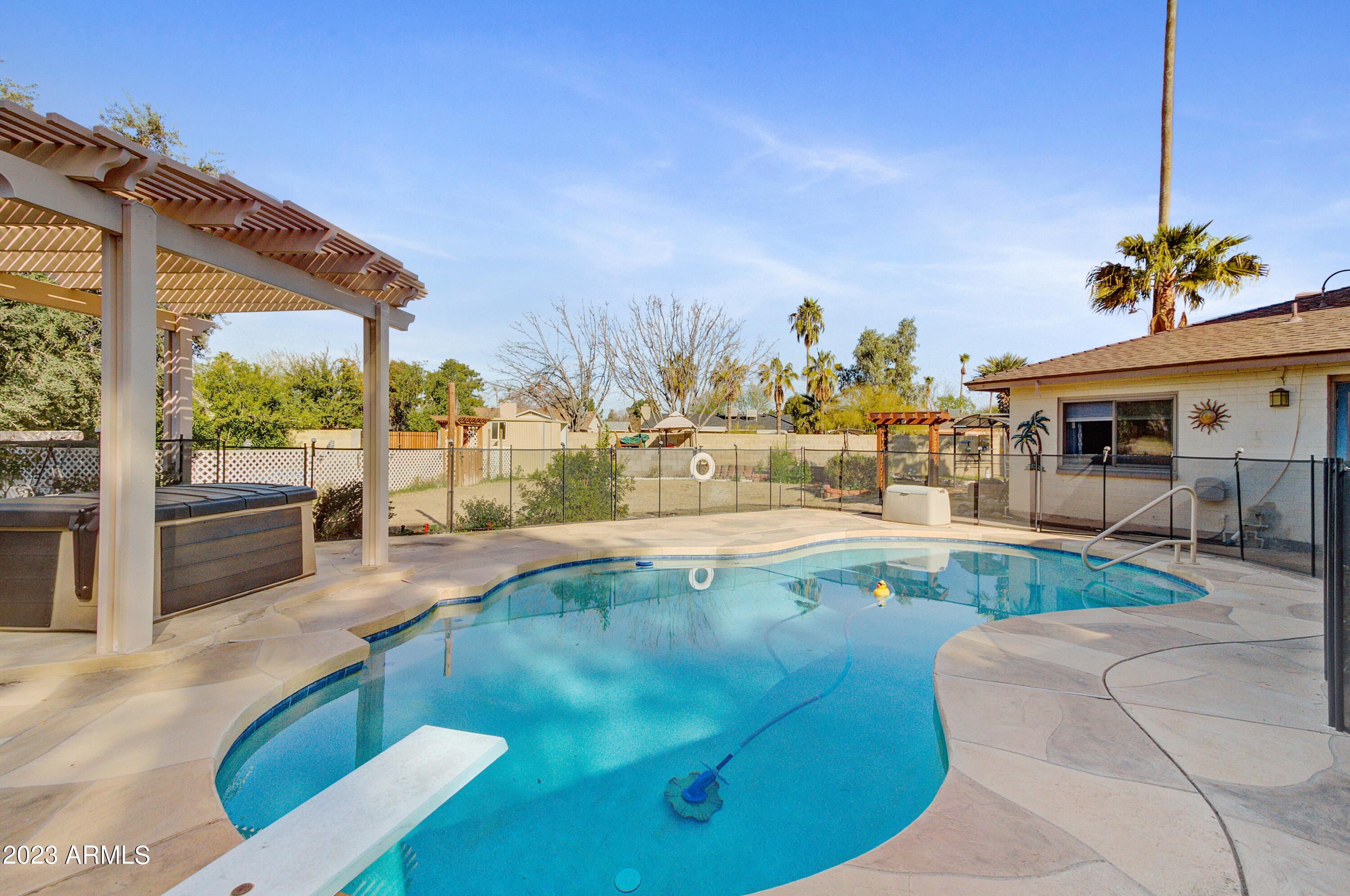 5146 W ECHO Lane