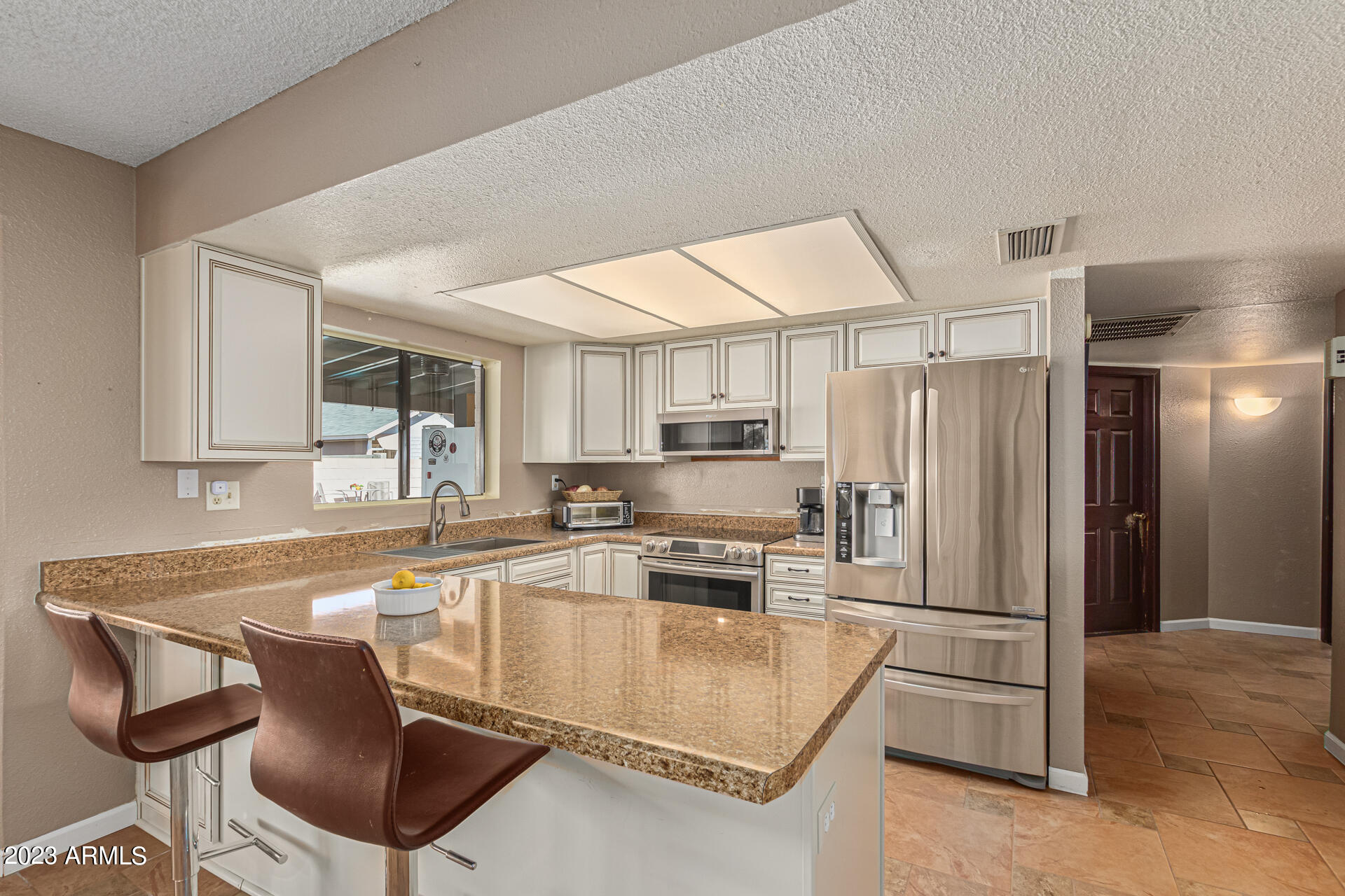 3810 W CAROL ANN Way