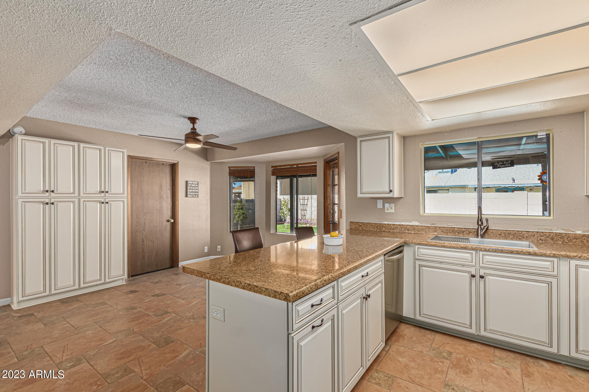 3810 W CAROL ANN Way