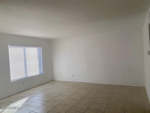3840 N 43RD Avenue Unit: 38