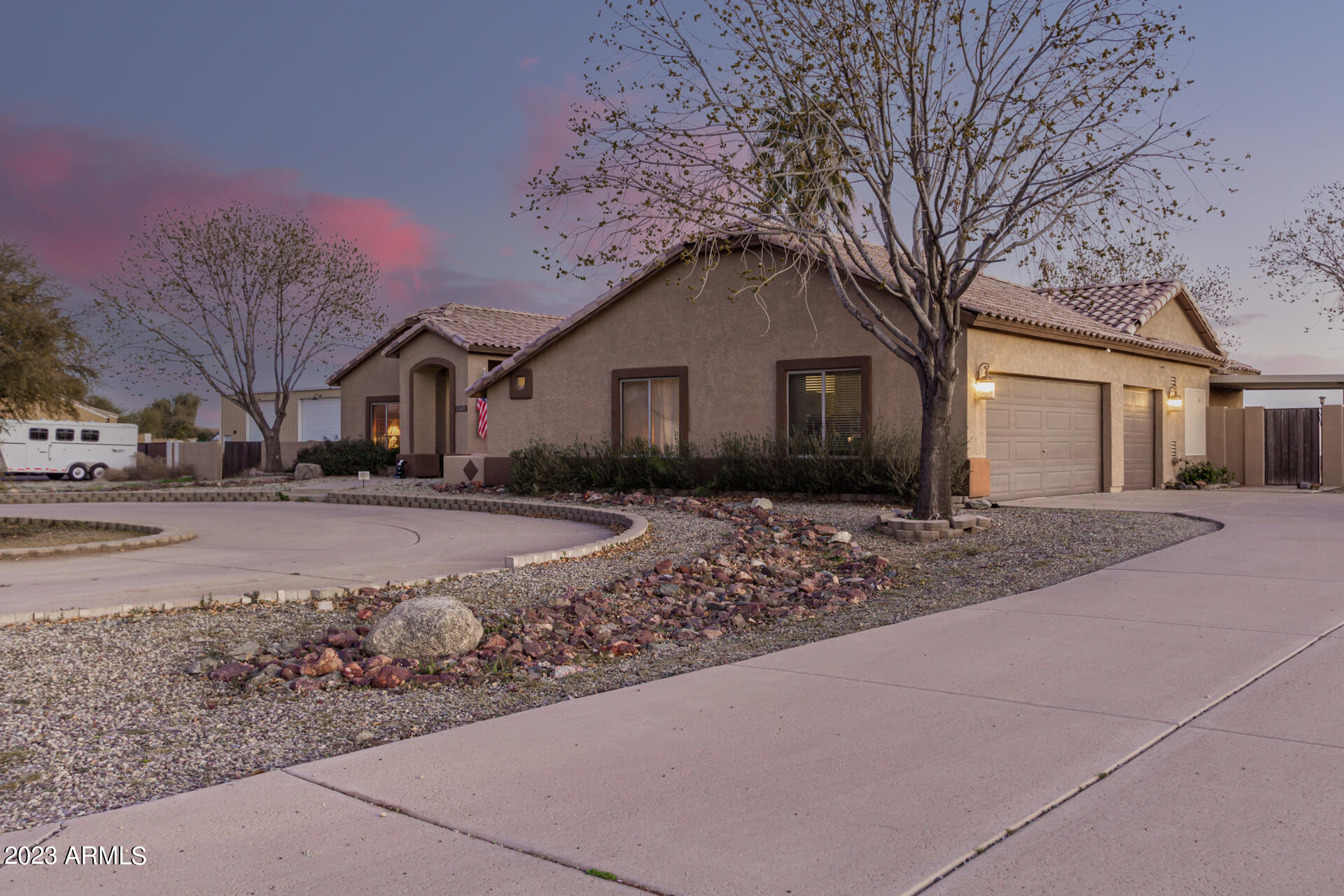 21685 E NIGHTINGALE Drive